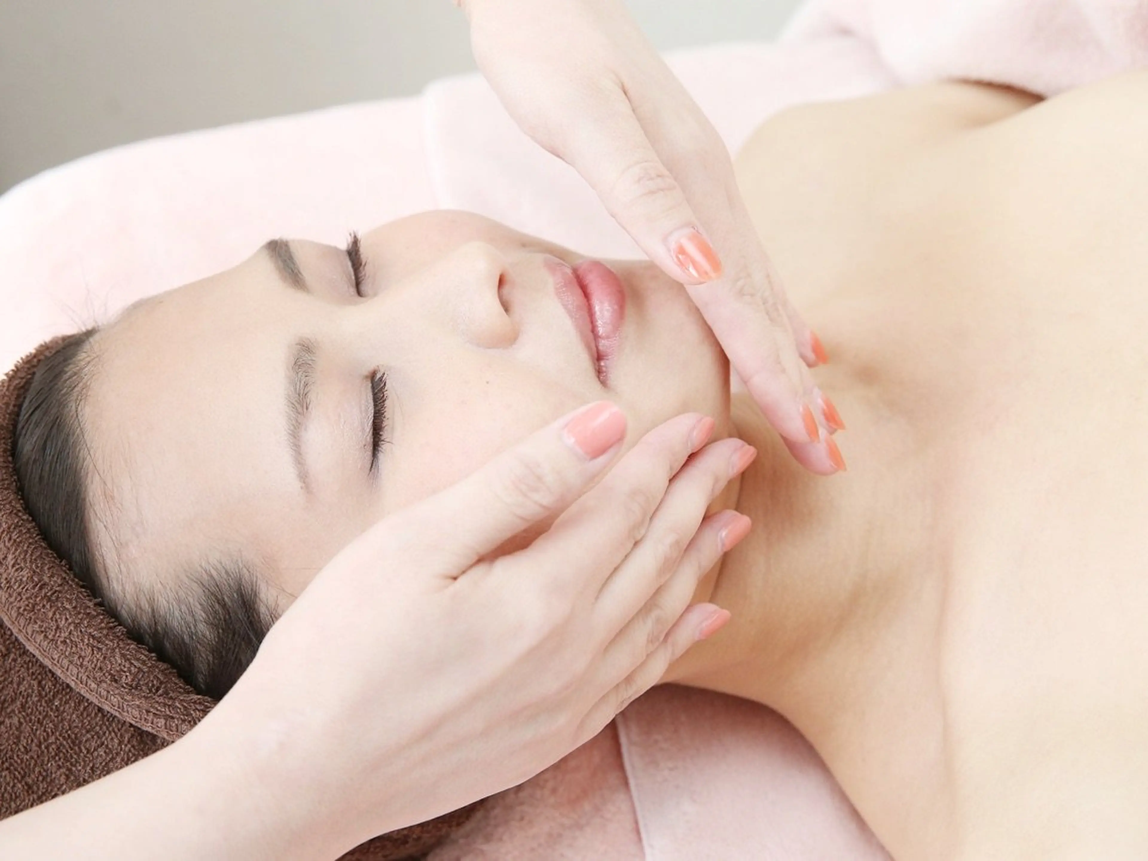 メナードフェイシャルサロン  エムラベンダーの内観・外観2