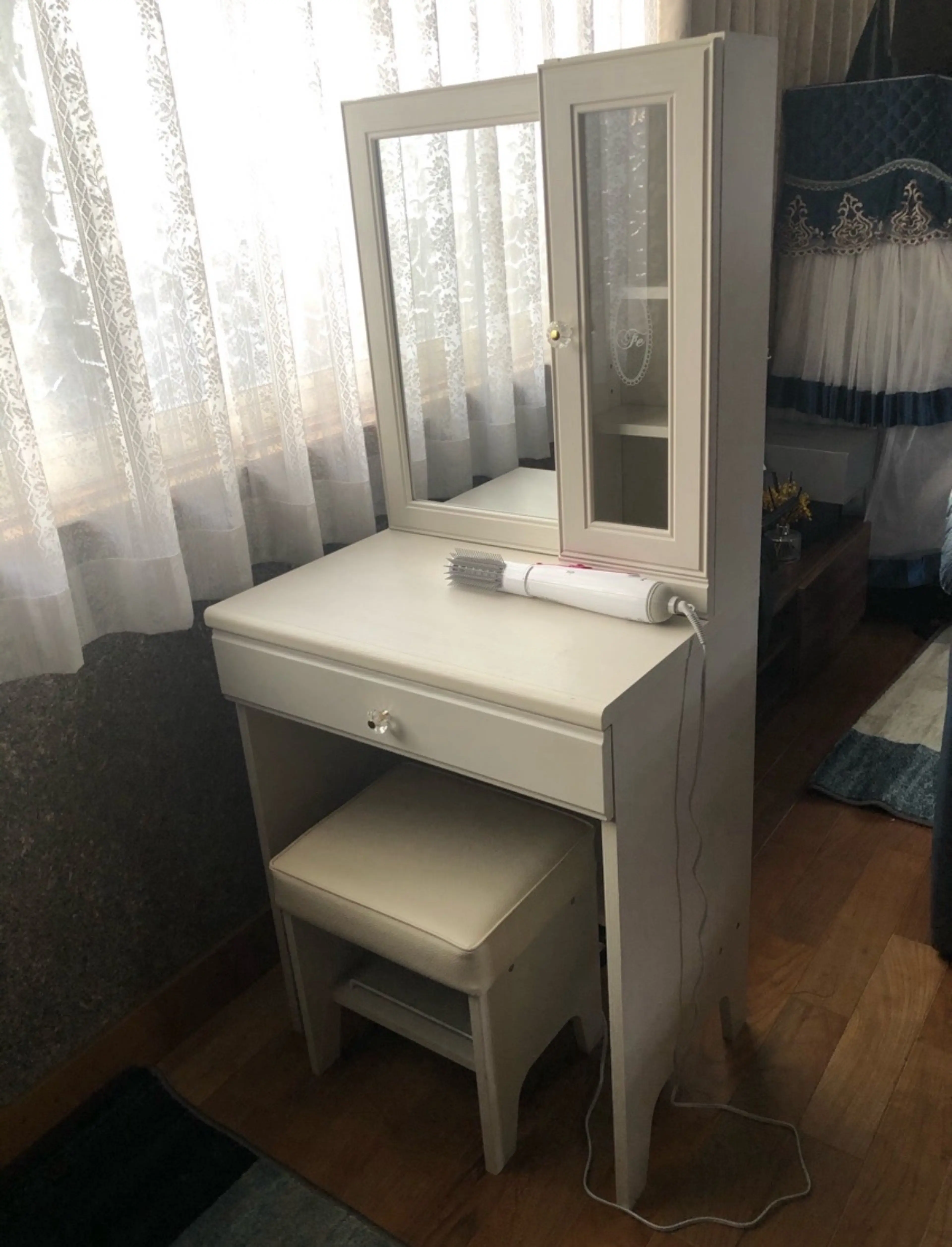 アイリーサロンの内観・外観3