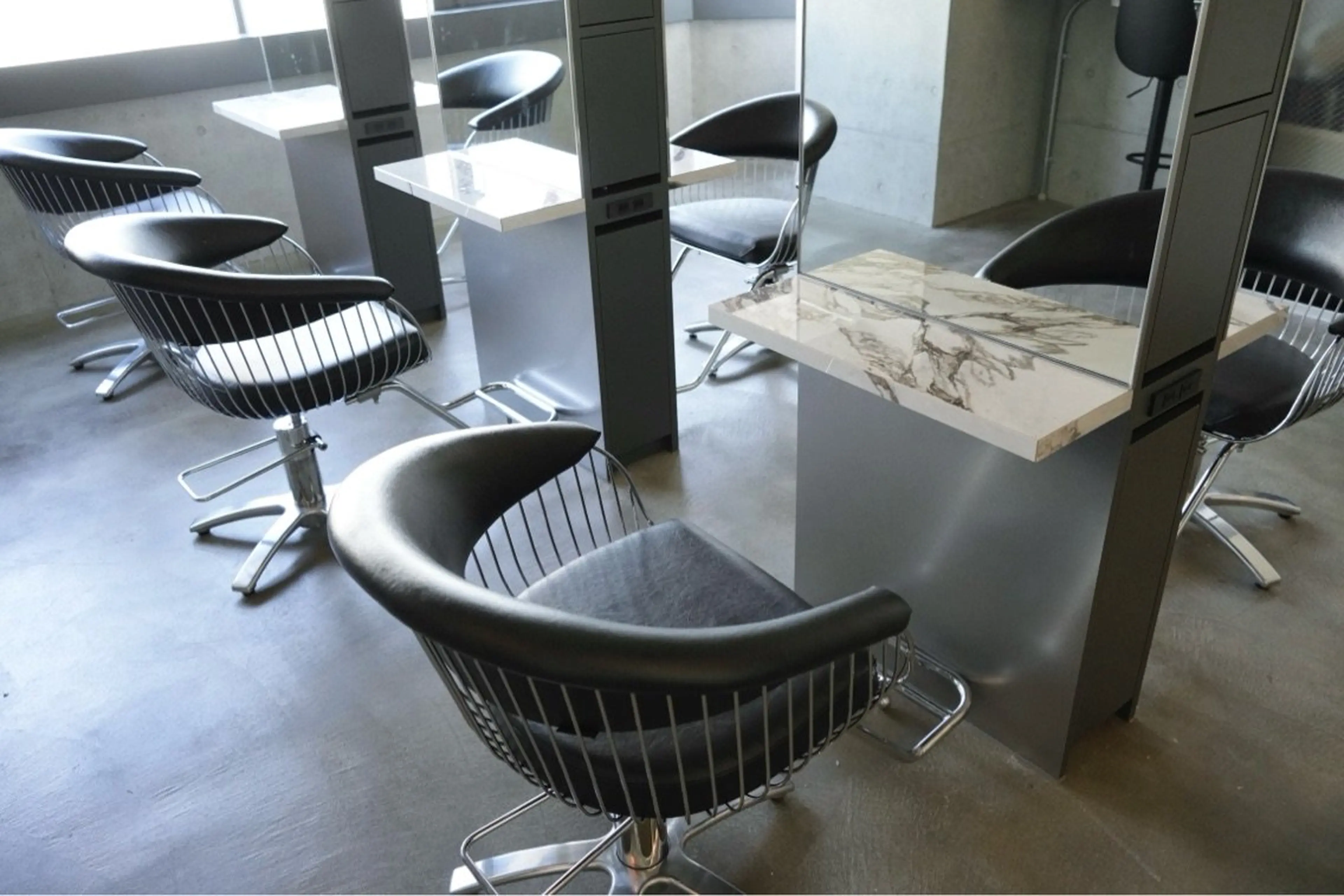 NOUeの内観・外観2