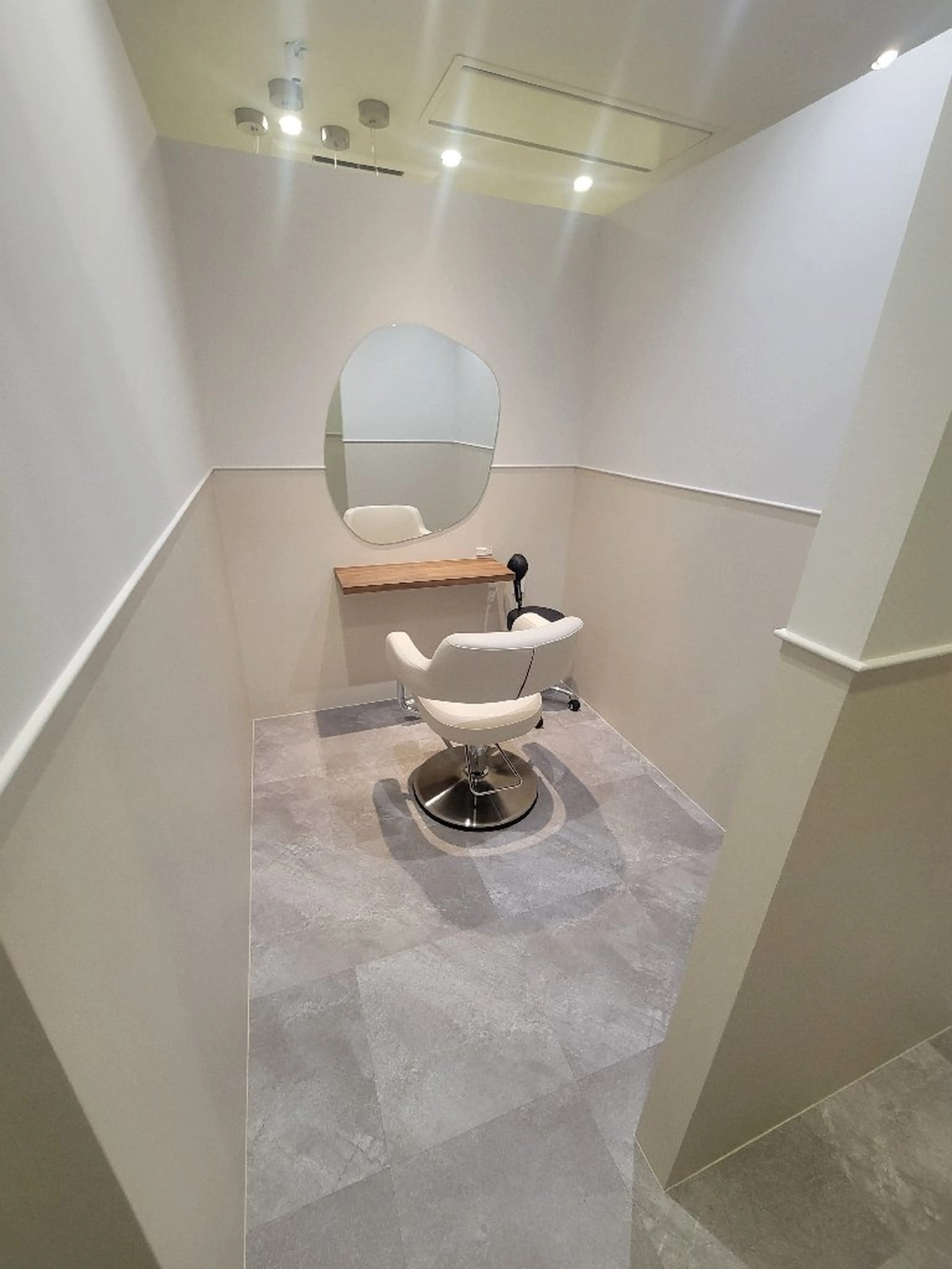 SALOWIN名古屋suiteの内観・外観1