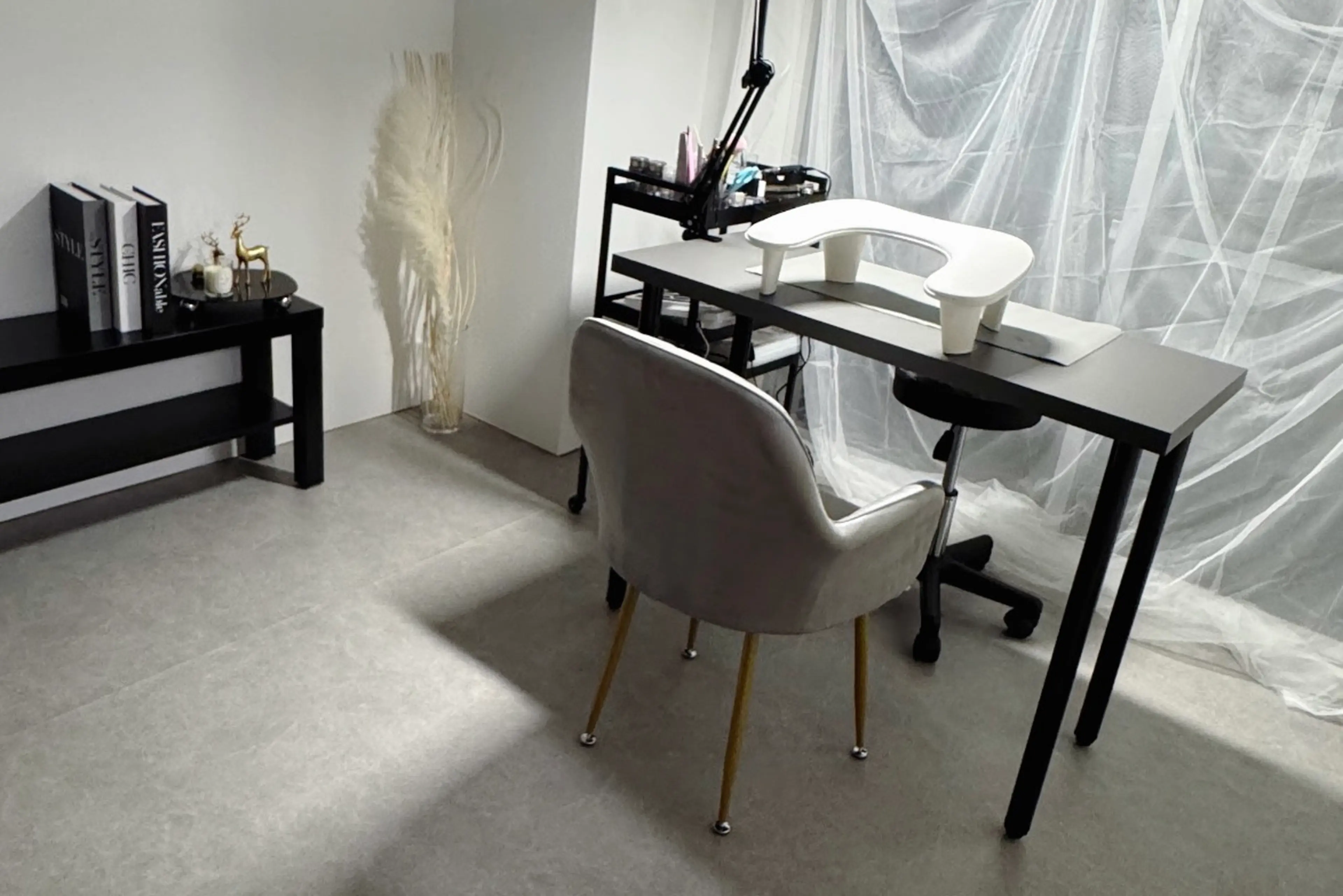 痩身・美肌サロンLuanaの内観・外観1