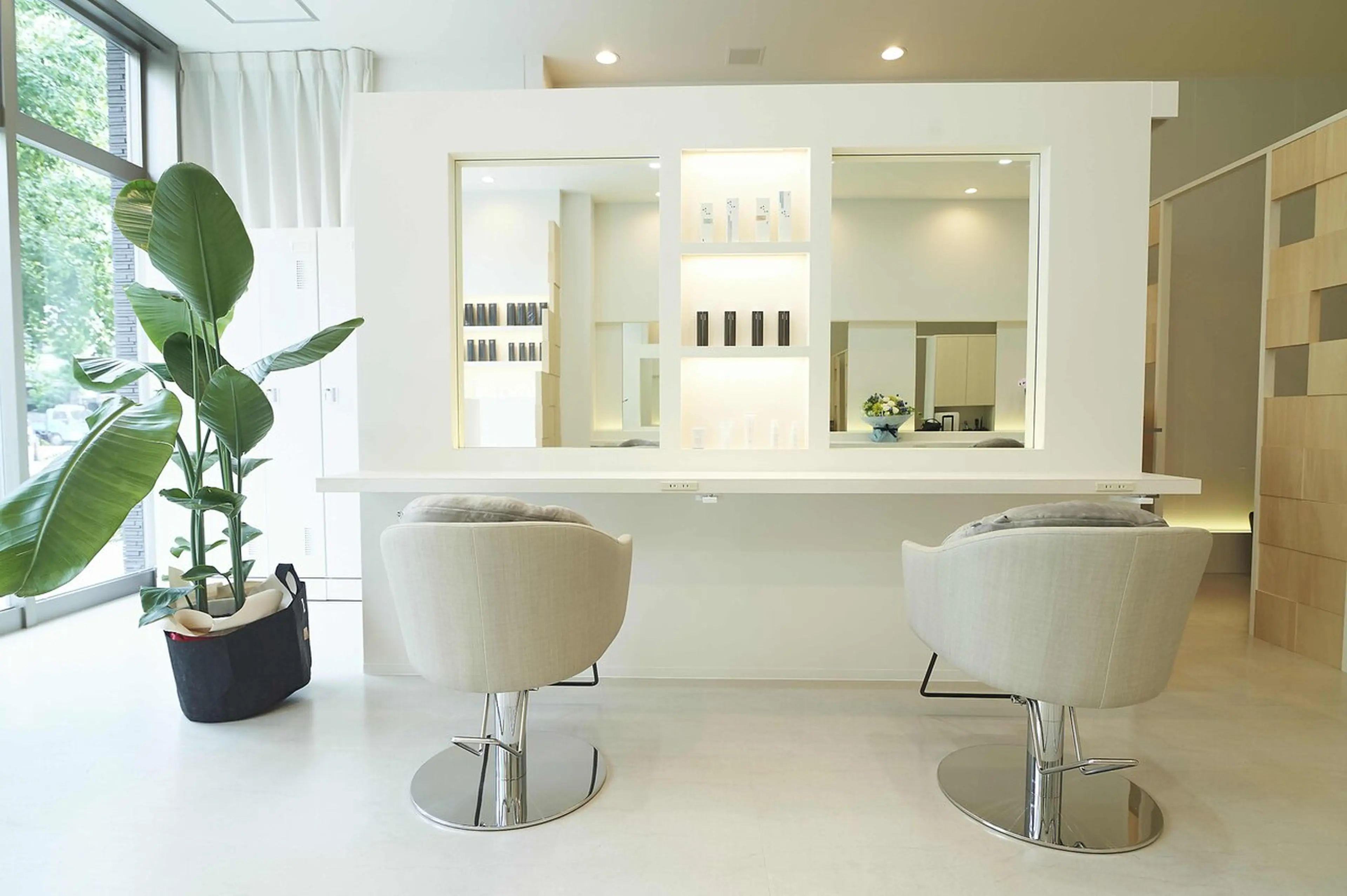 Hair&Beauty STORIA池上店の内観・外観1