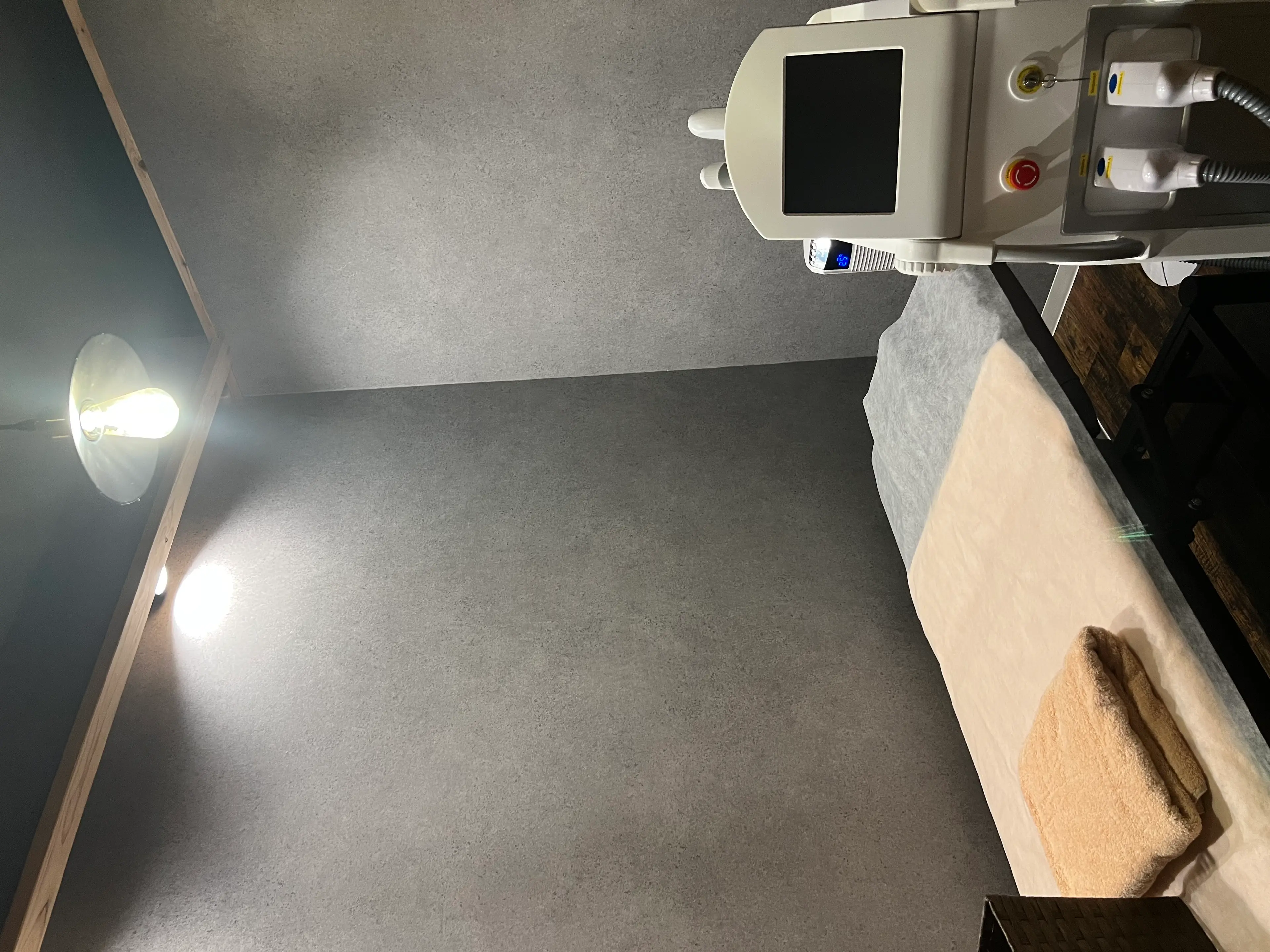 脱毛サロンN久留米店の内観・外観2