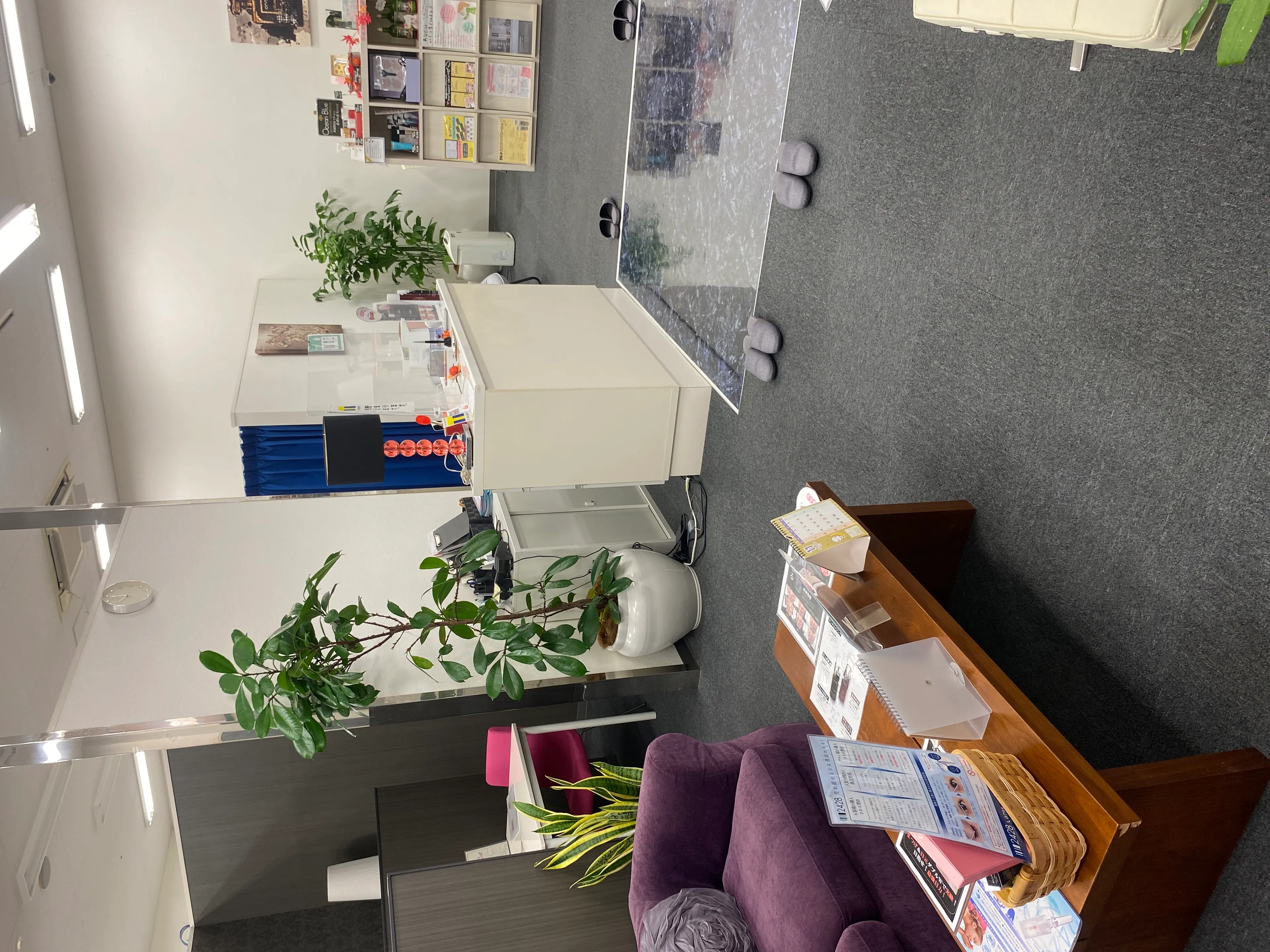 オーシャンブルー時津店の内観・外観2