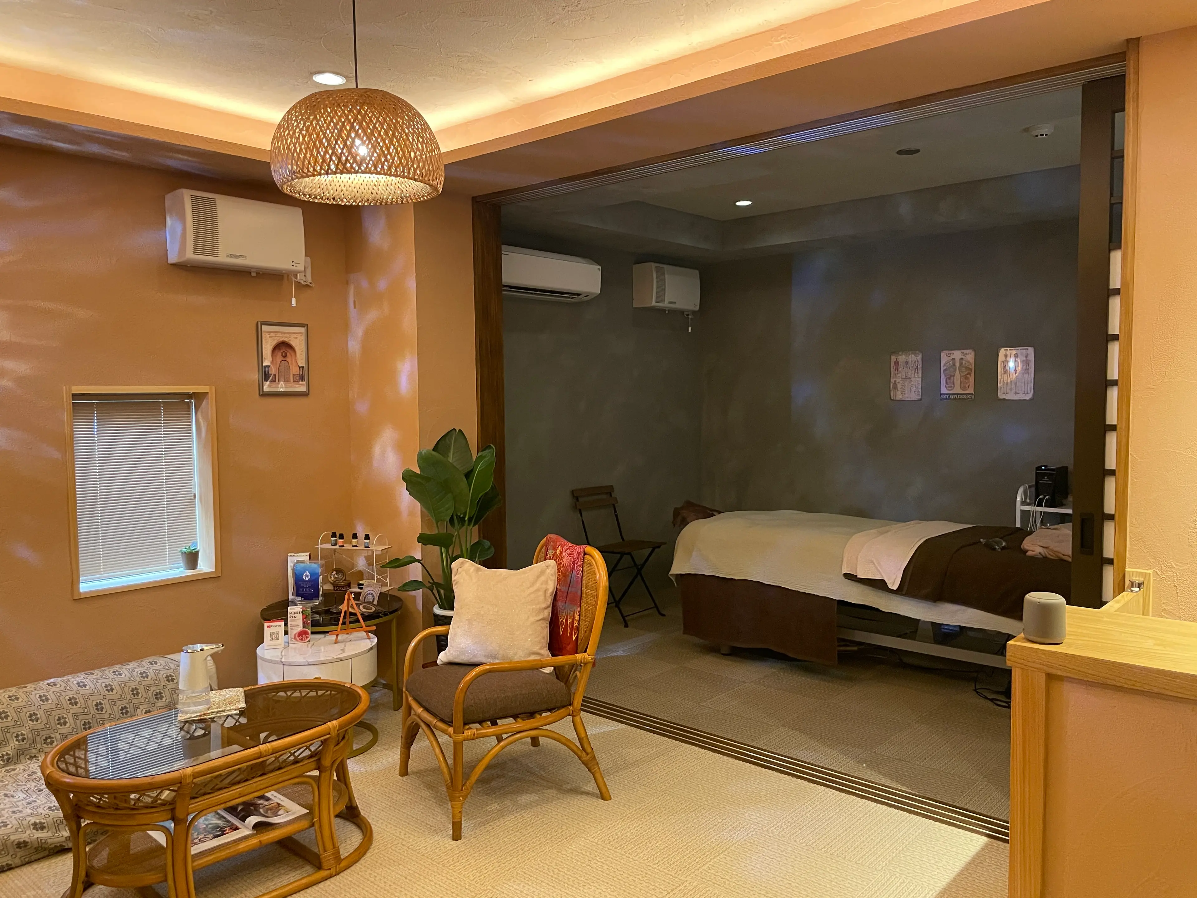 カラダデザインサロン2upの内観・外観1