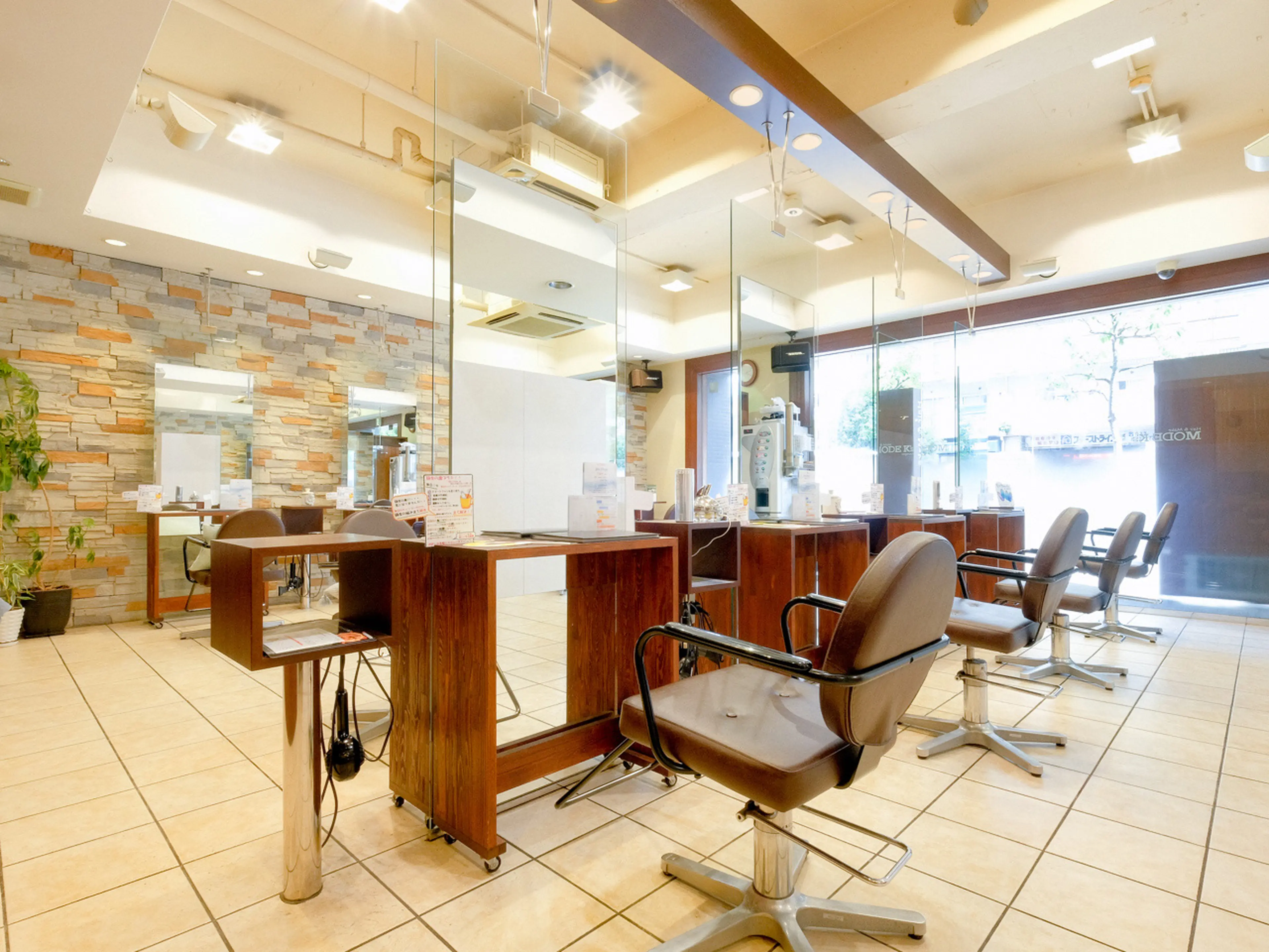 MODE K’s JR茨木improve店の内観・外観1