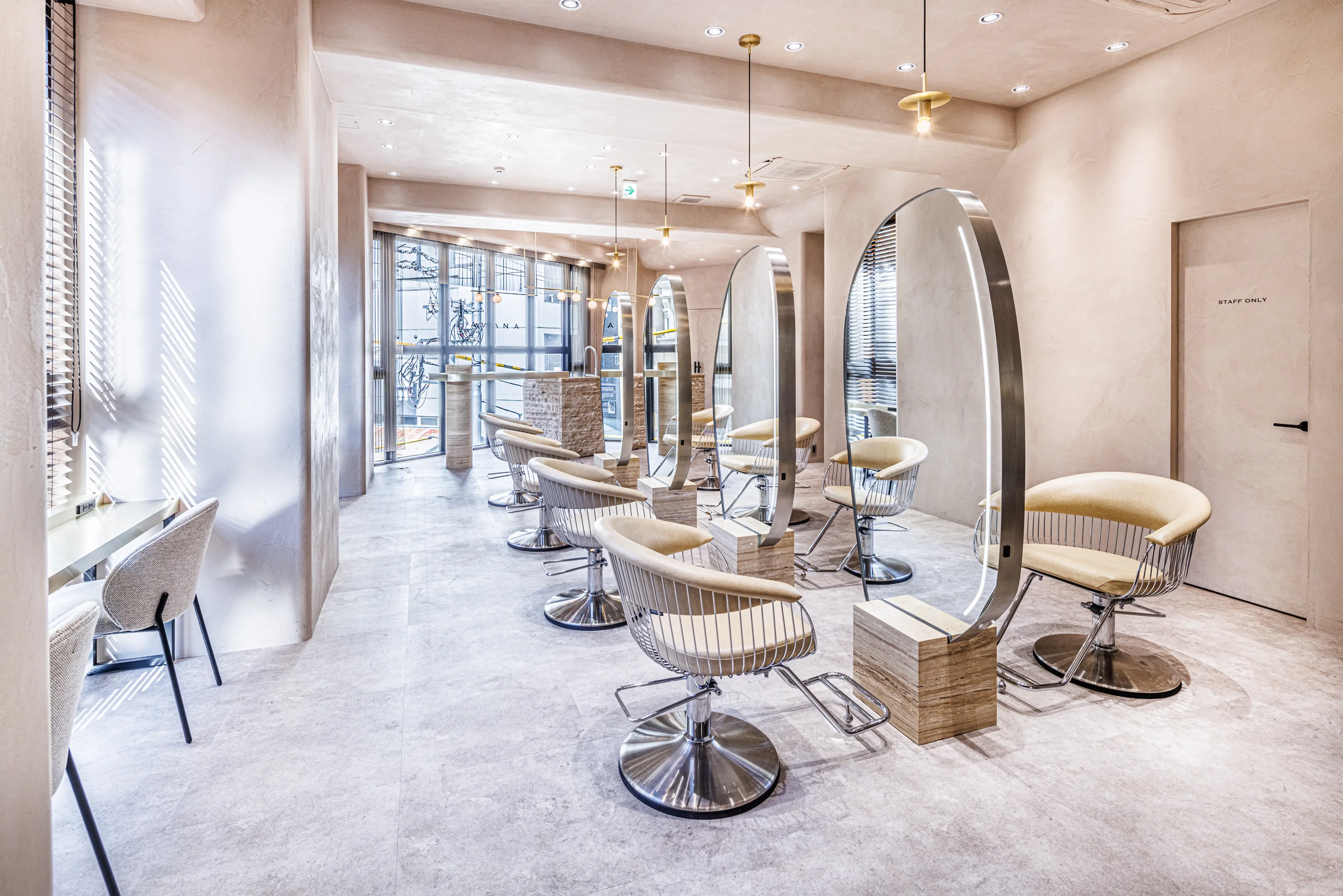 1 HAVANAの内観・外観3