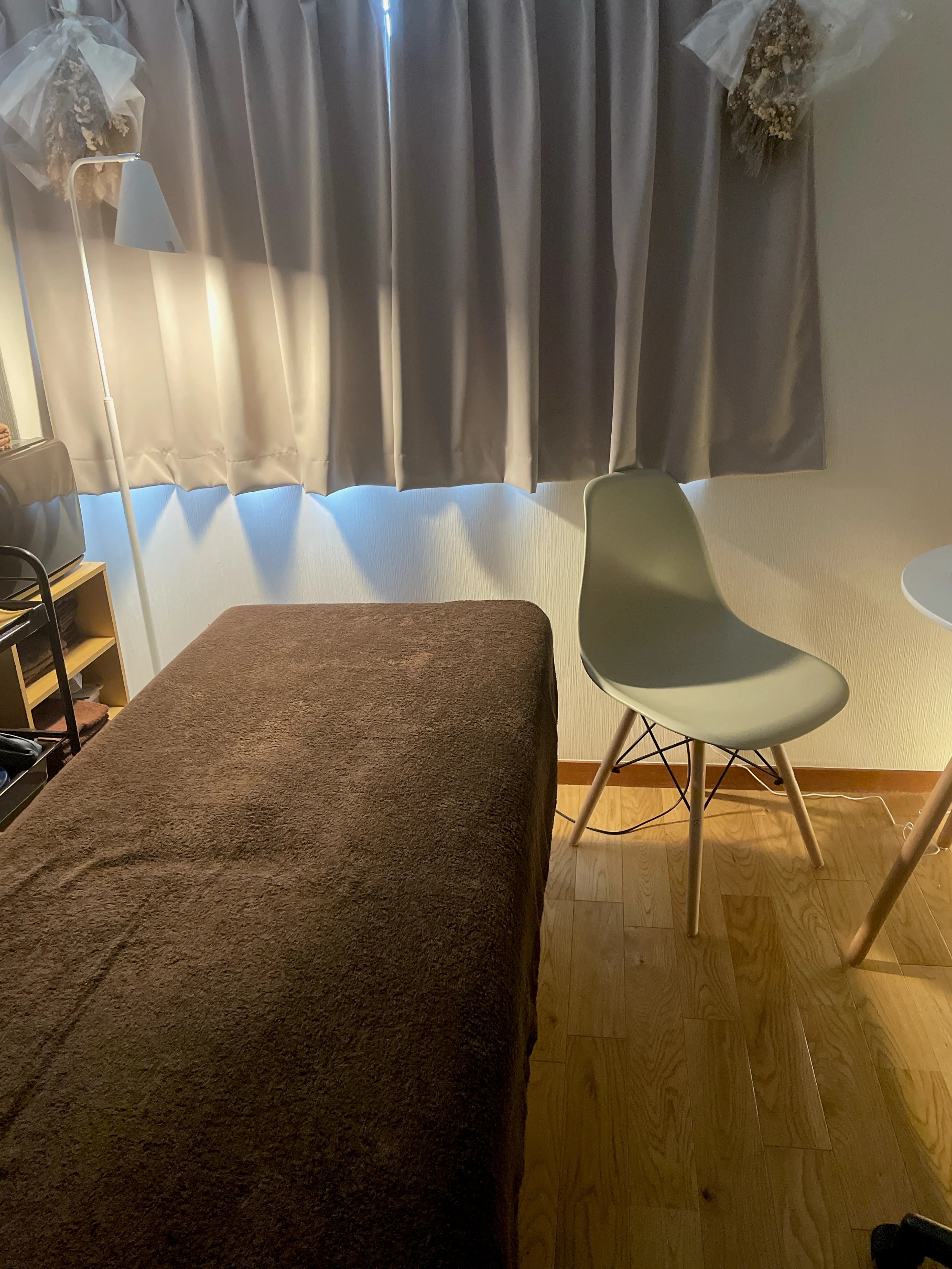 リフレとアロマのお店　ねこのあしの内観・外観1