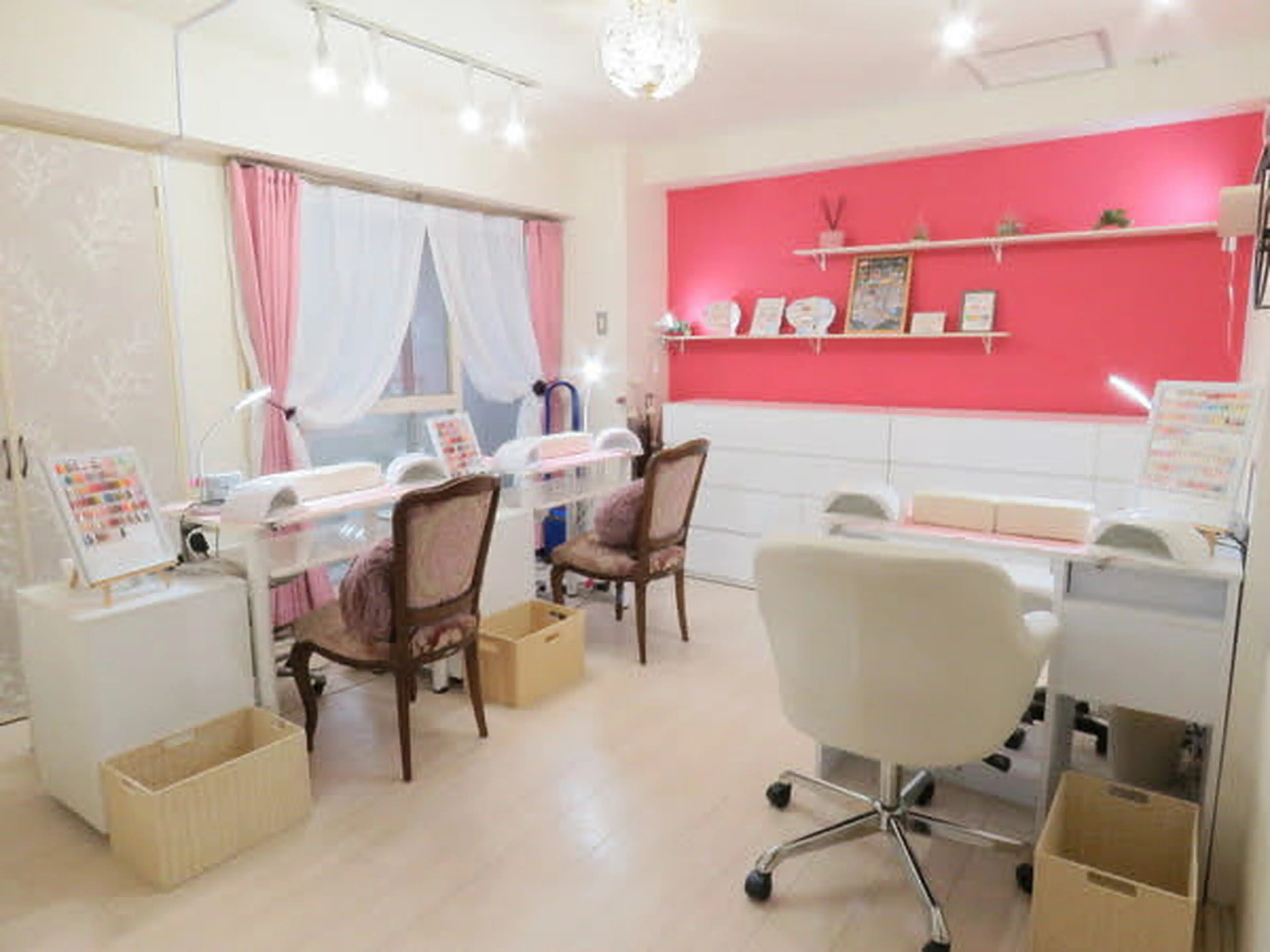 Amiraの内観・外観1