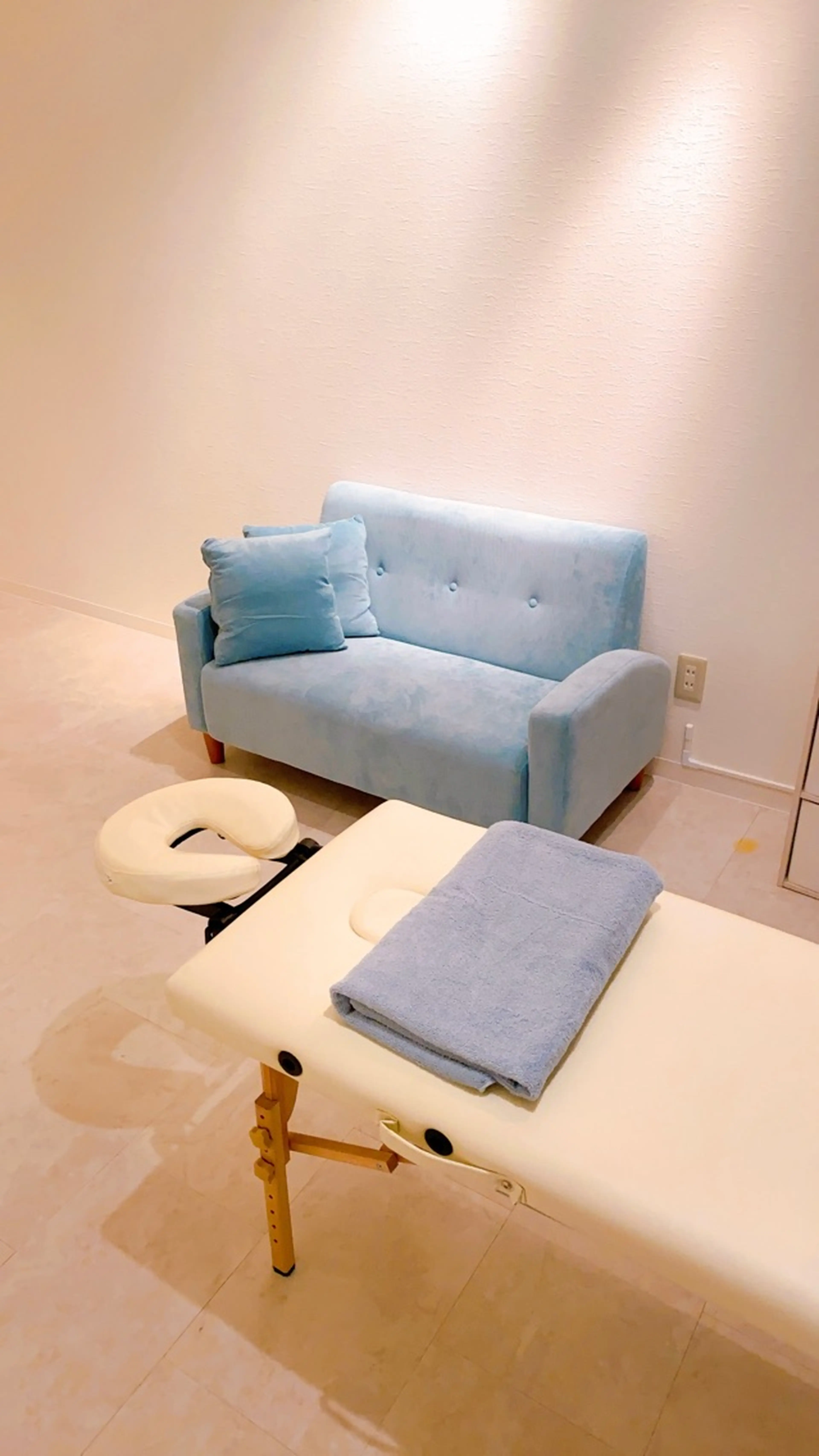 整体治療サロン　FERNAの内観・外観3