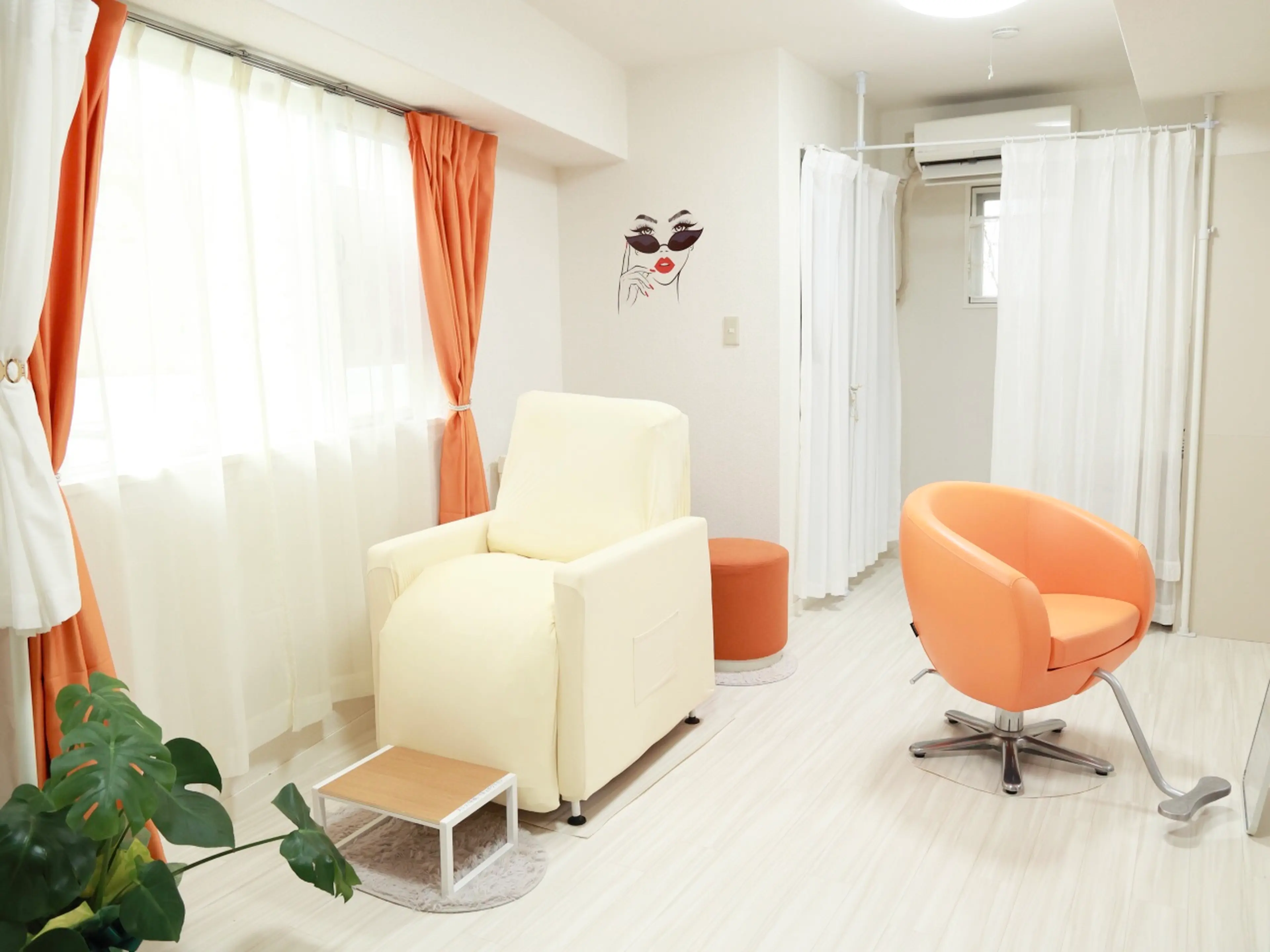 Eyelash&Hairmake 〜Ra:tatta〜（ラタッタ）の内観・外観1