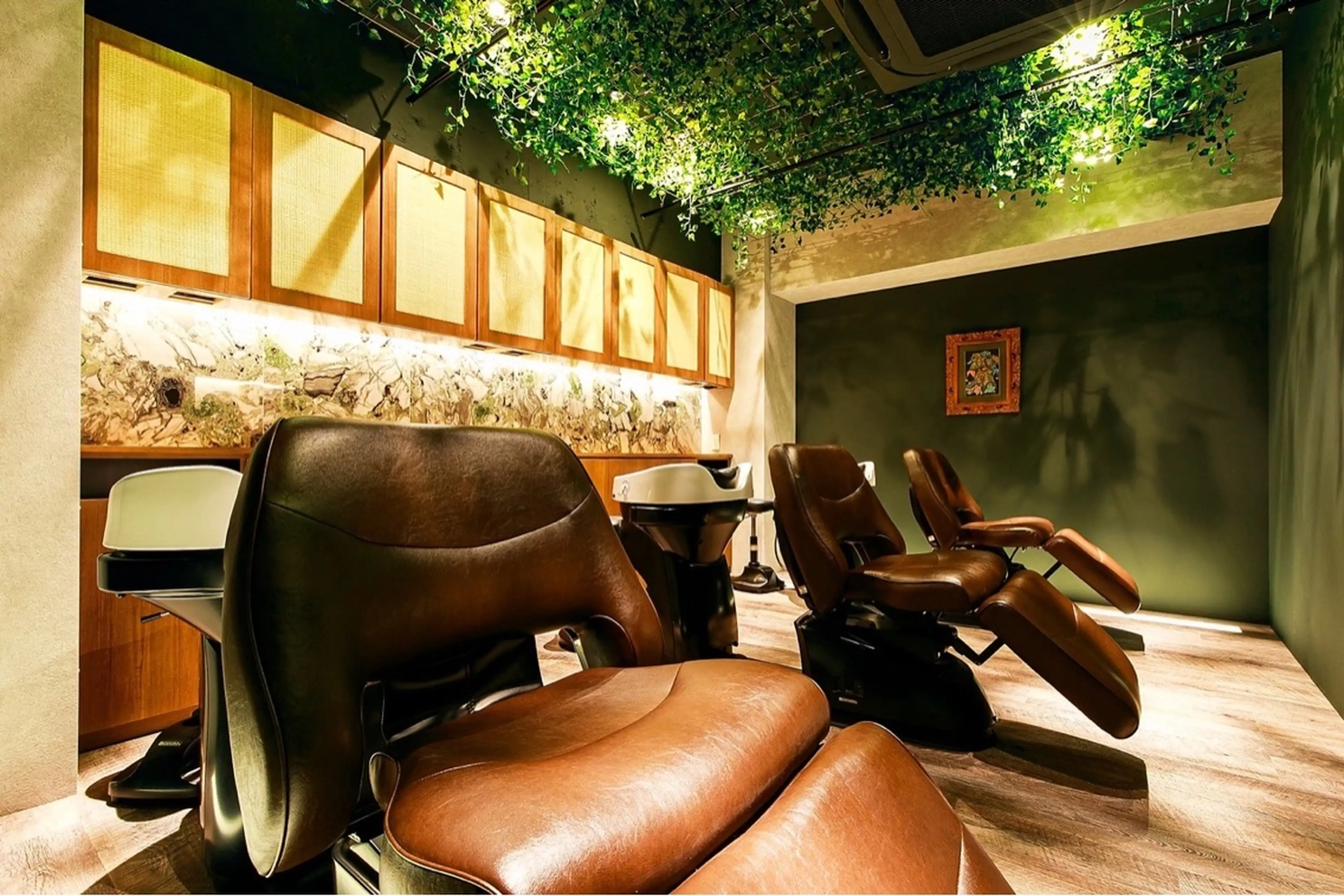 Hair Resort SUIの内観・外観1