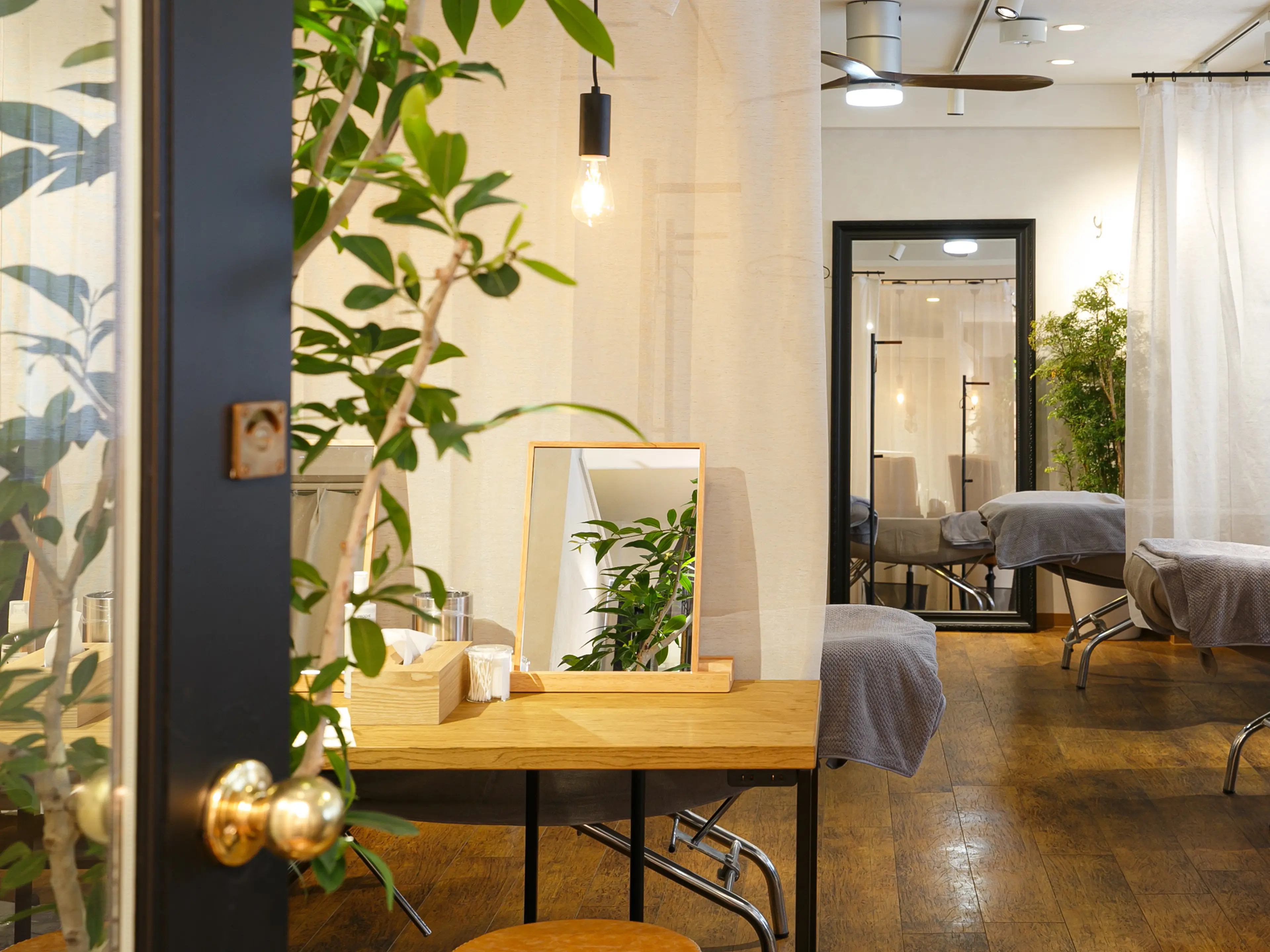 マツエク＆アイブロウ　Proche大宮店【プロシェ】の内観・外観1