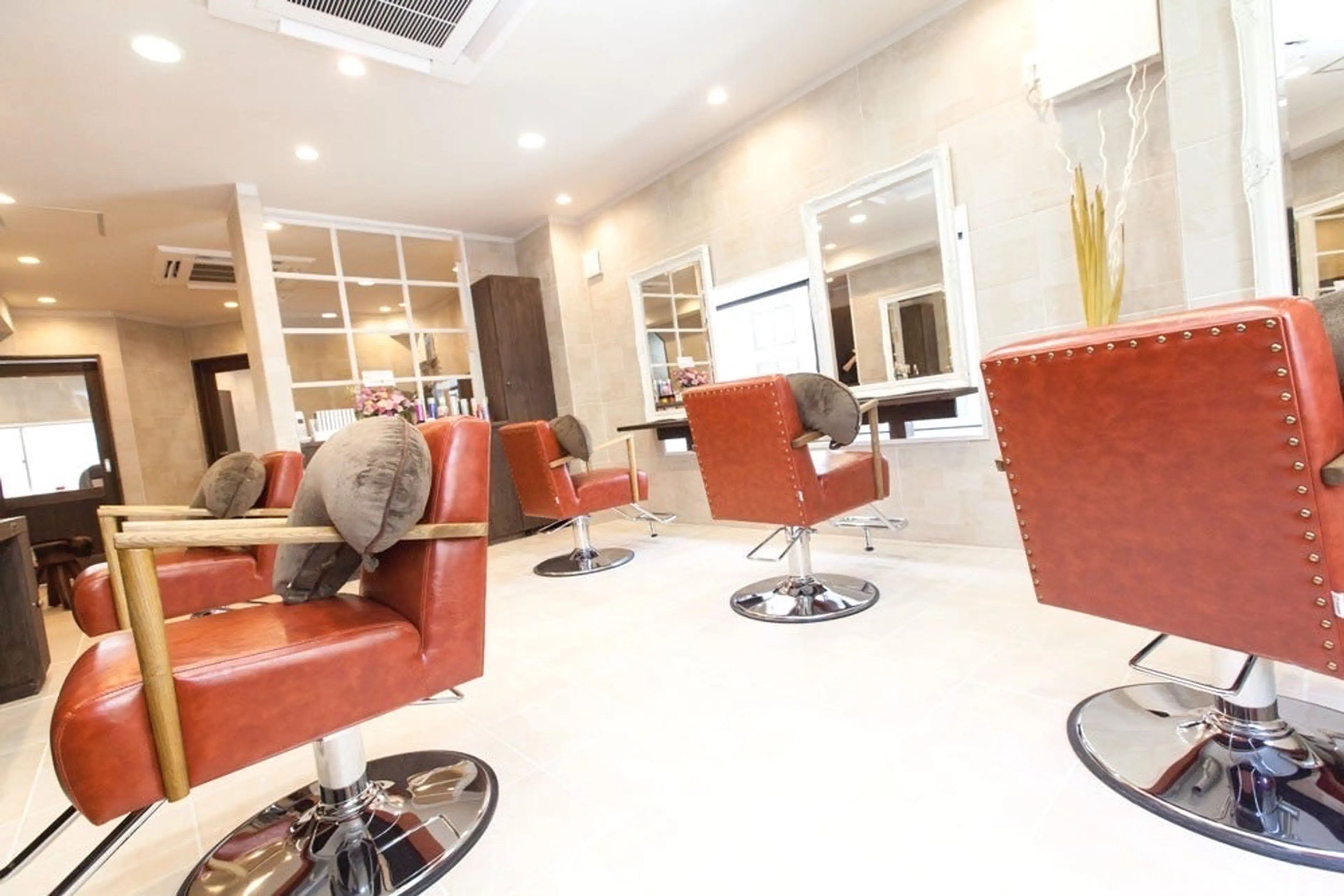 hair　resort　Aiの内観・外観2