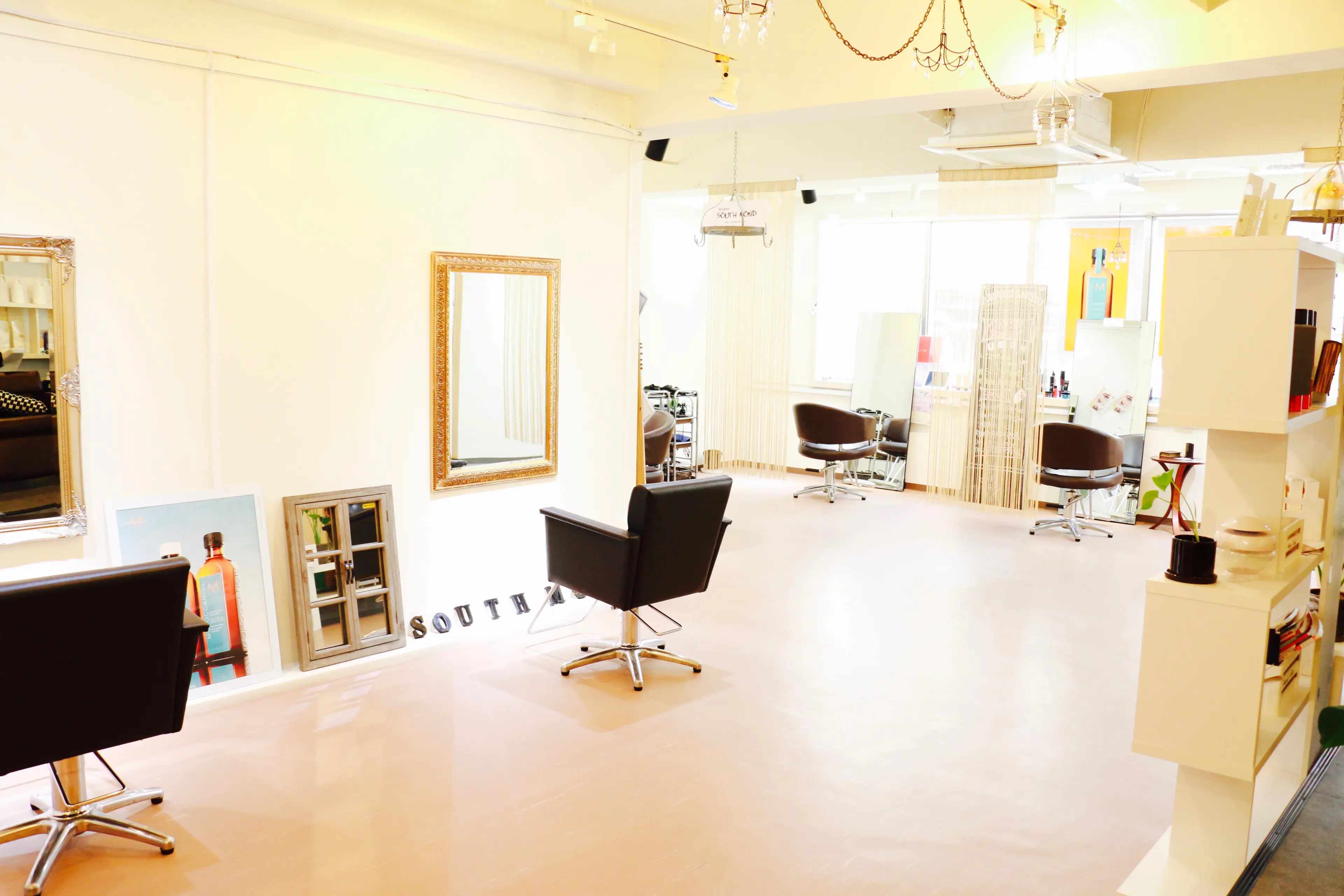 【美髪サロン】 SOUTHMONDの内観・外観2
