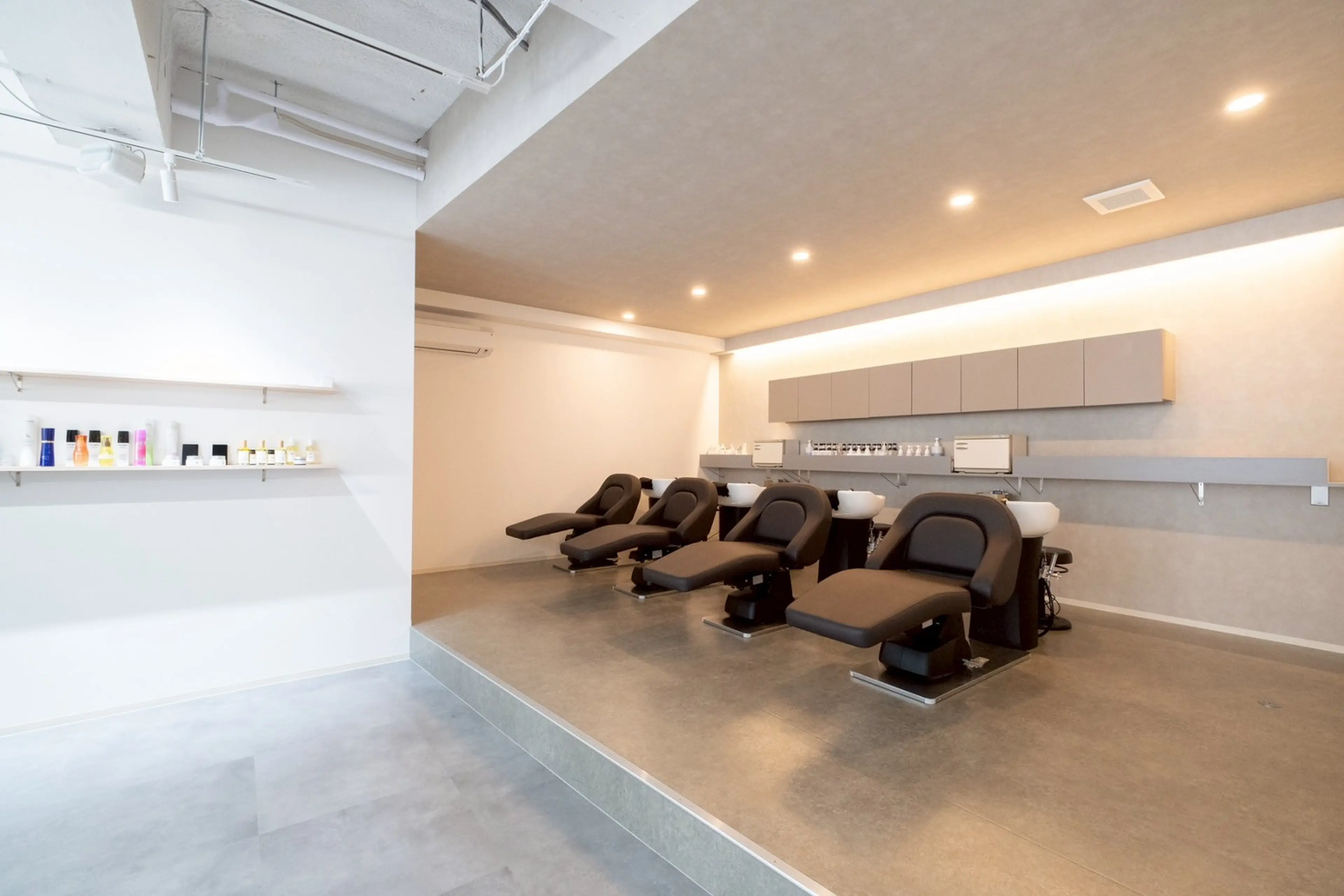 verite 津田沼駅前店の内観・外観2