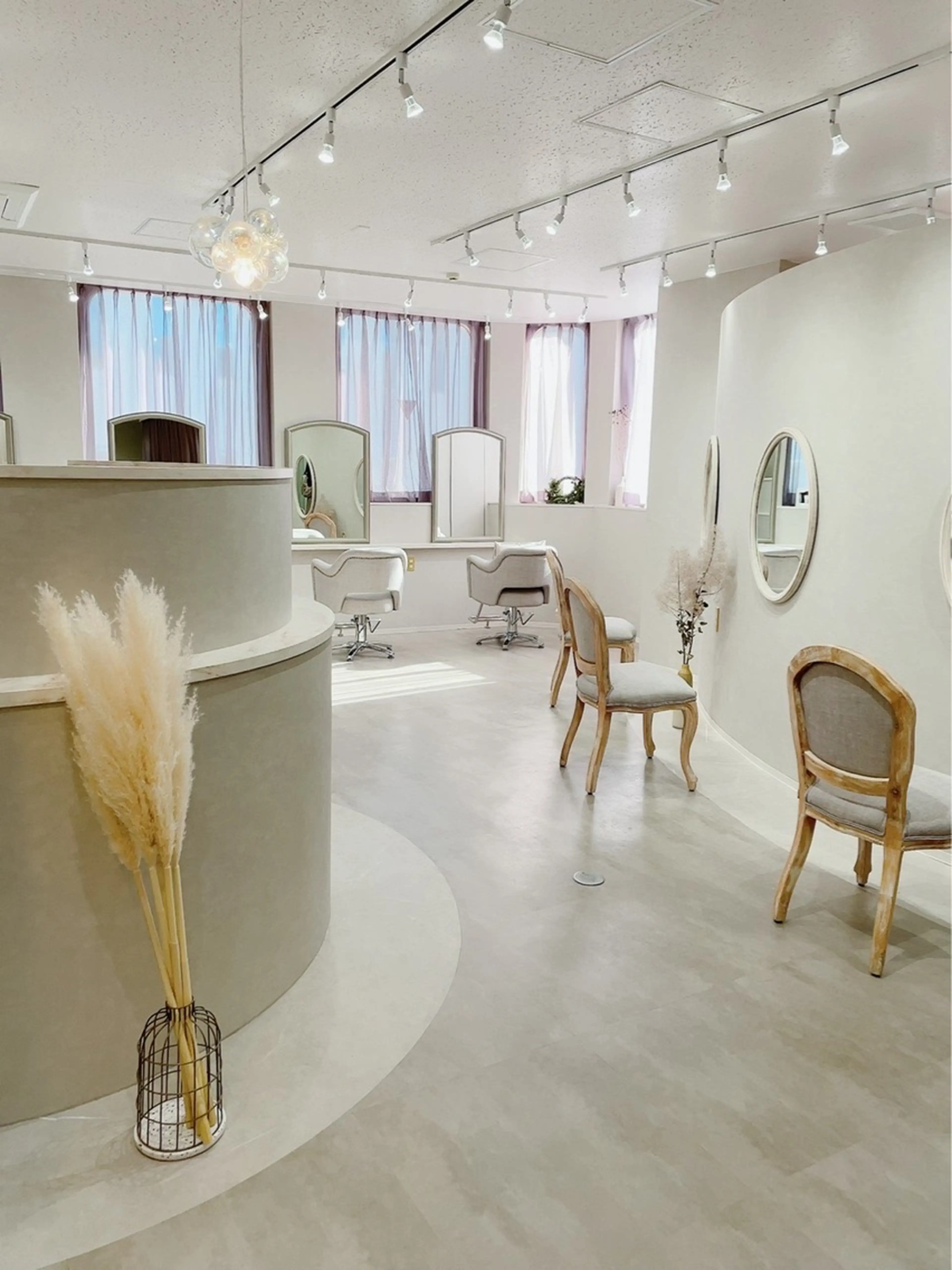 Color  Couture-カラークチュール-の内観・外観1