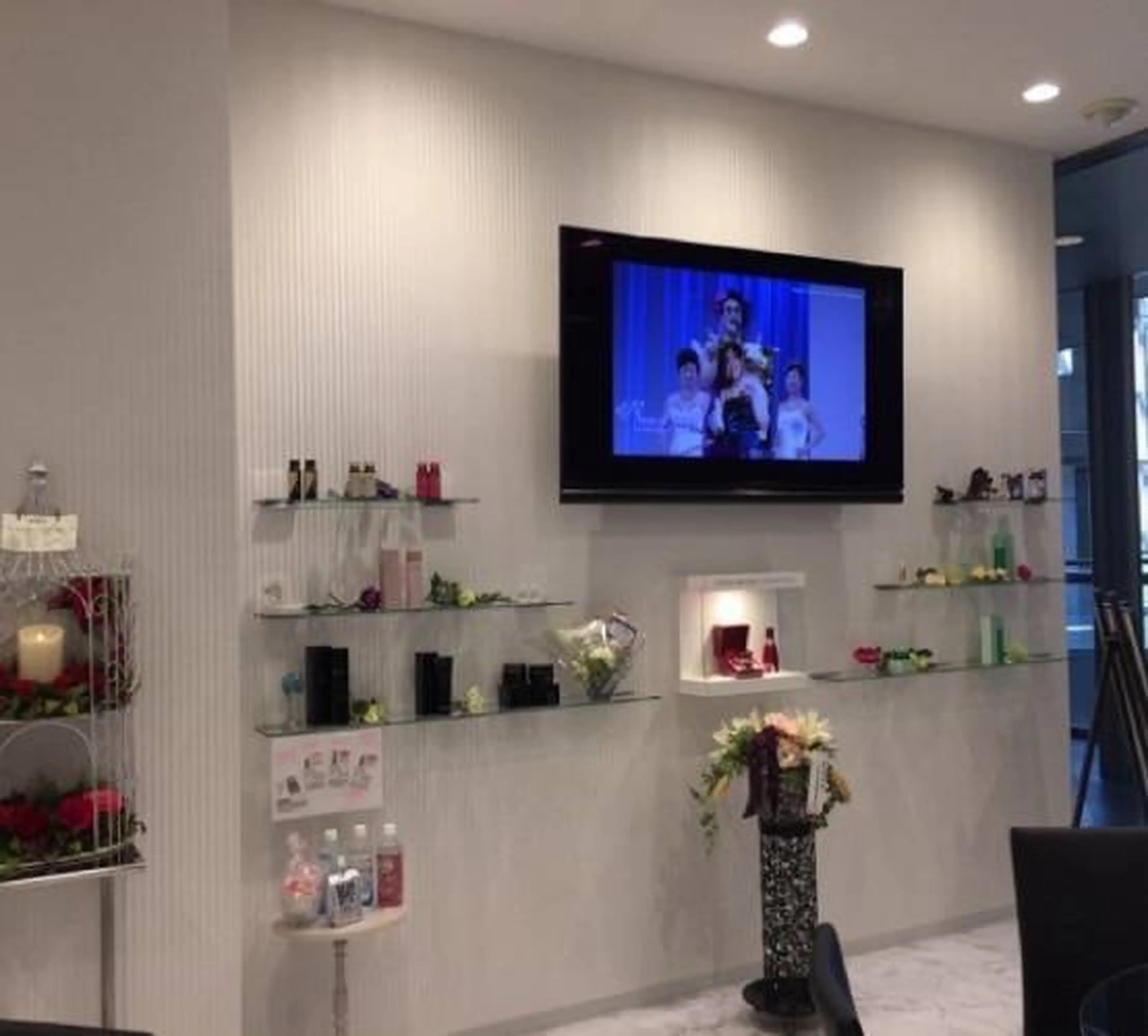 ラヴィ―ルサロン札幌店の内観・外観2