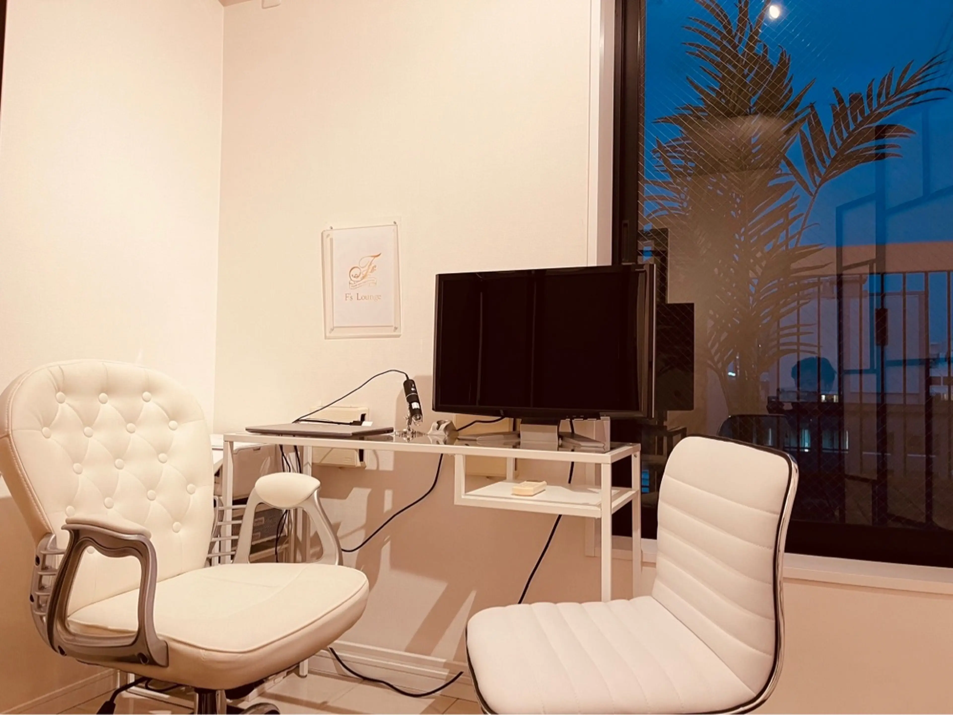 肌質改善サロン　F's  Loungeの内観・外観2