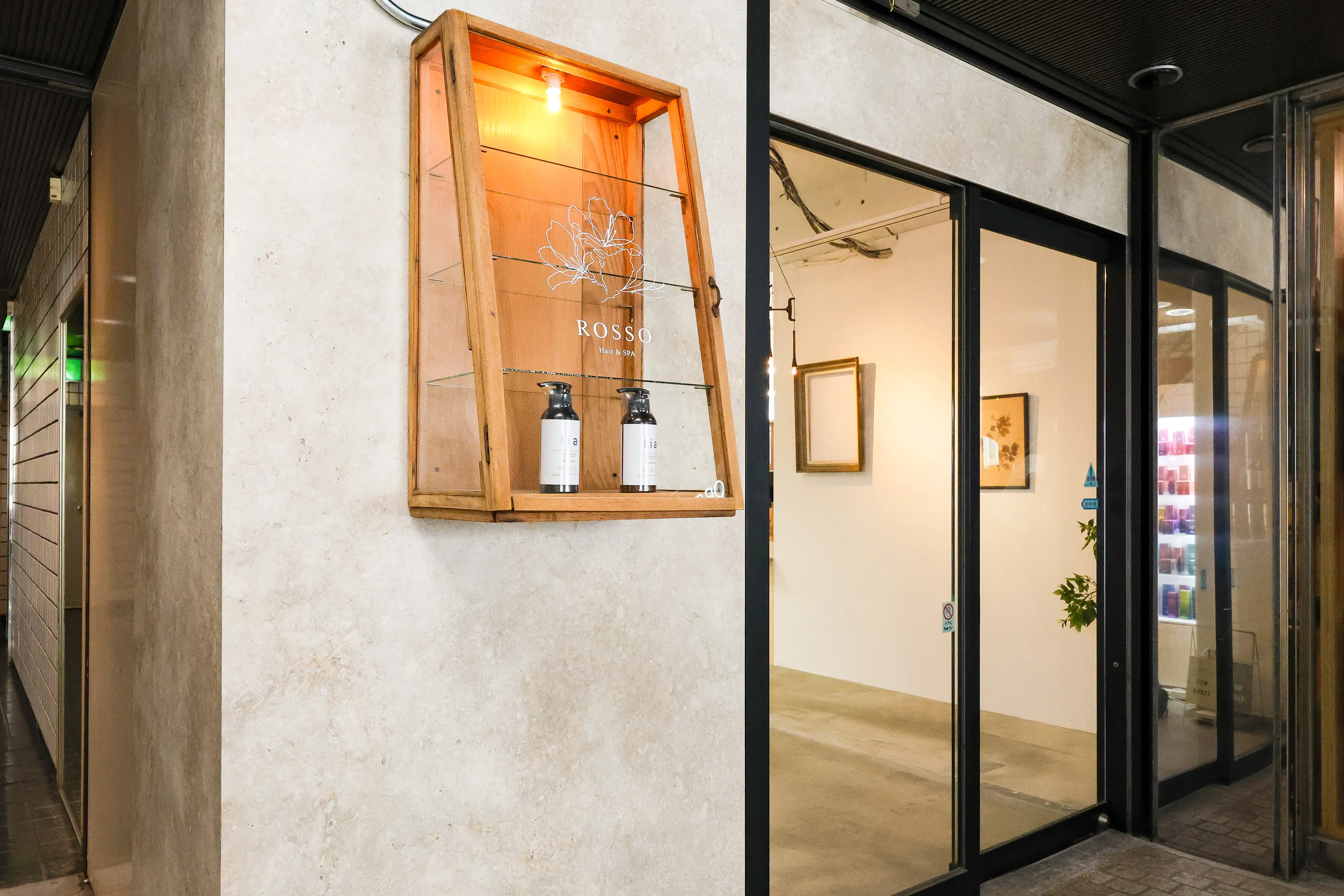 Rosso Hair&SPA 仙台店の内観・外観1