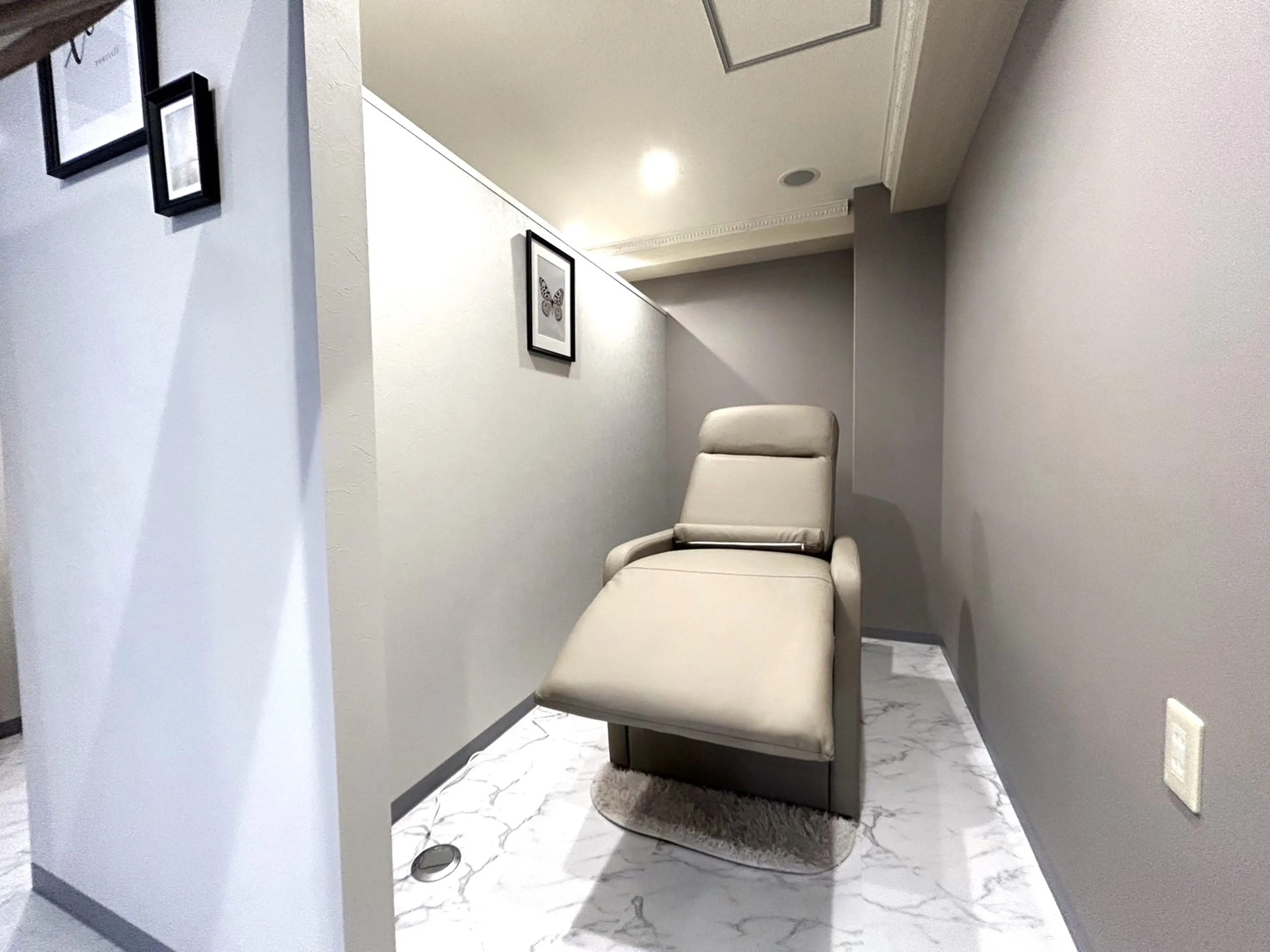 Ｉ'ck三宮店の内観・外観2