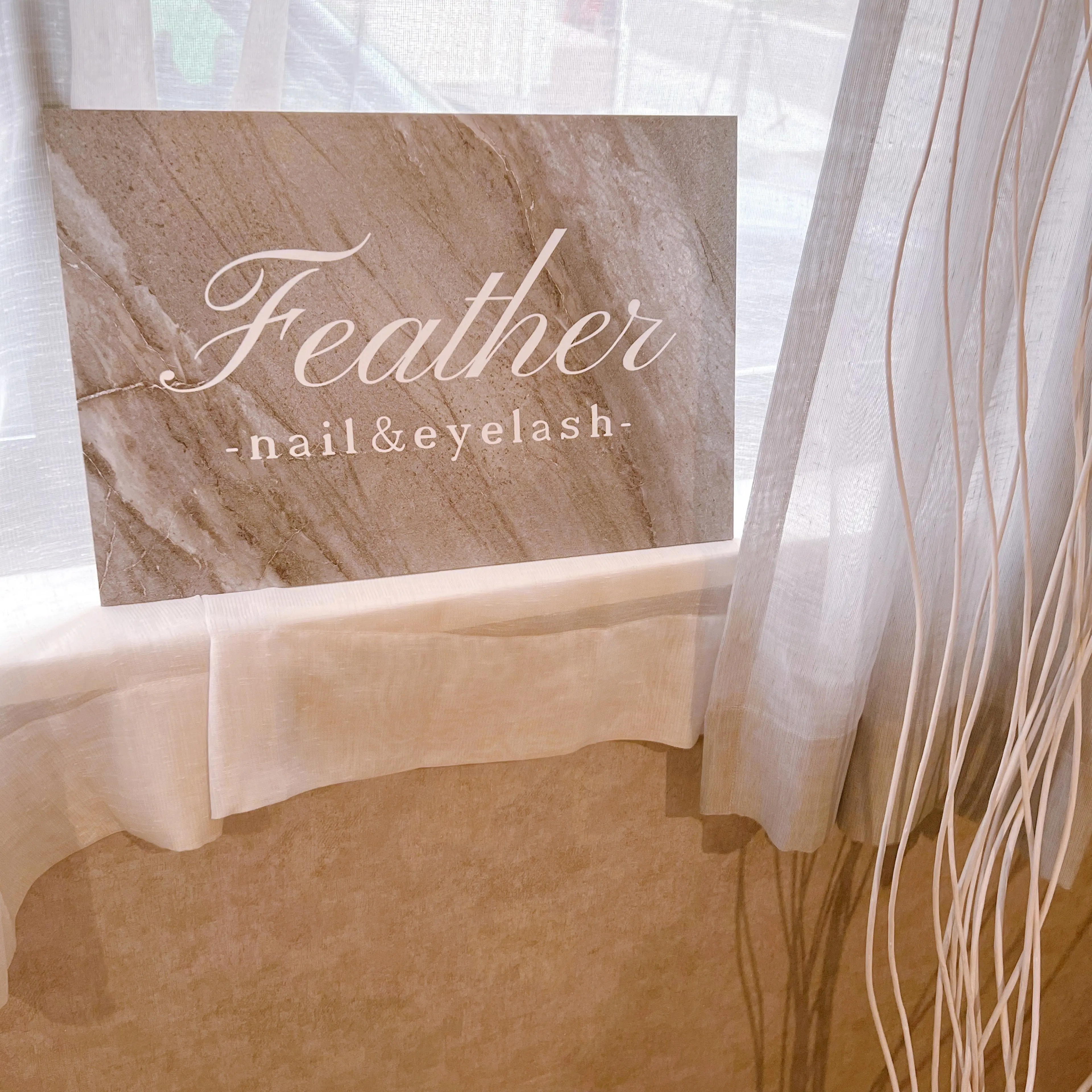 Featherの内観・外観1