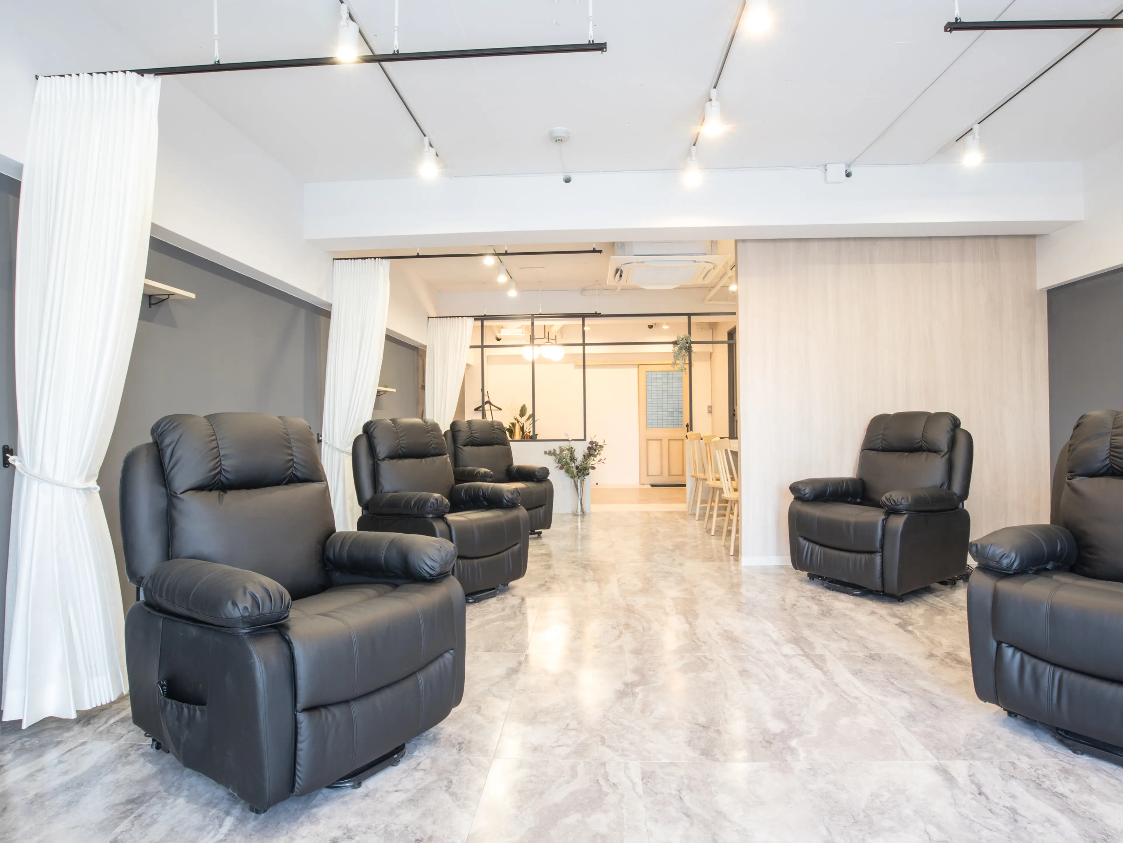 eight eyelash たまプラーザ店の内観・外観2