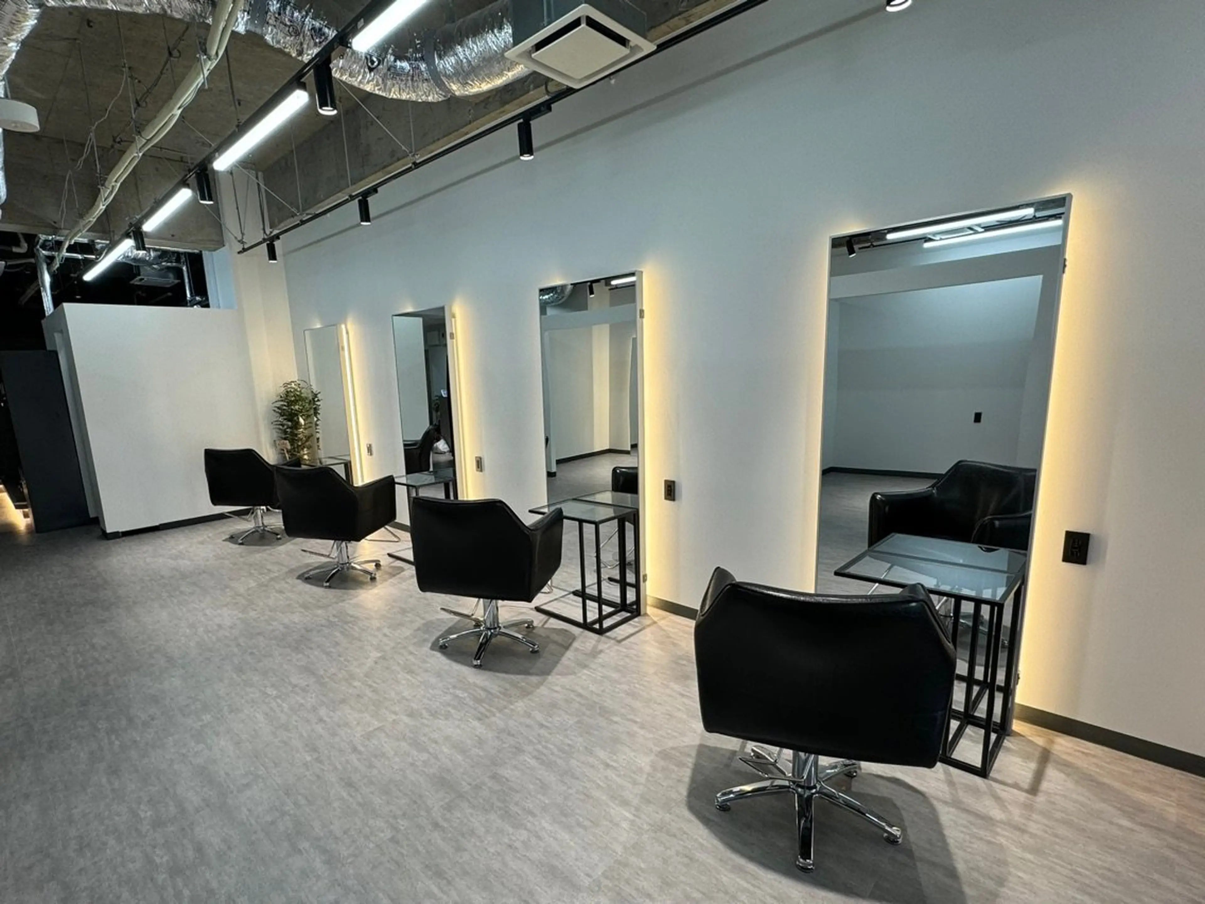 フィーネ 八戸店の内観・外観2