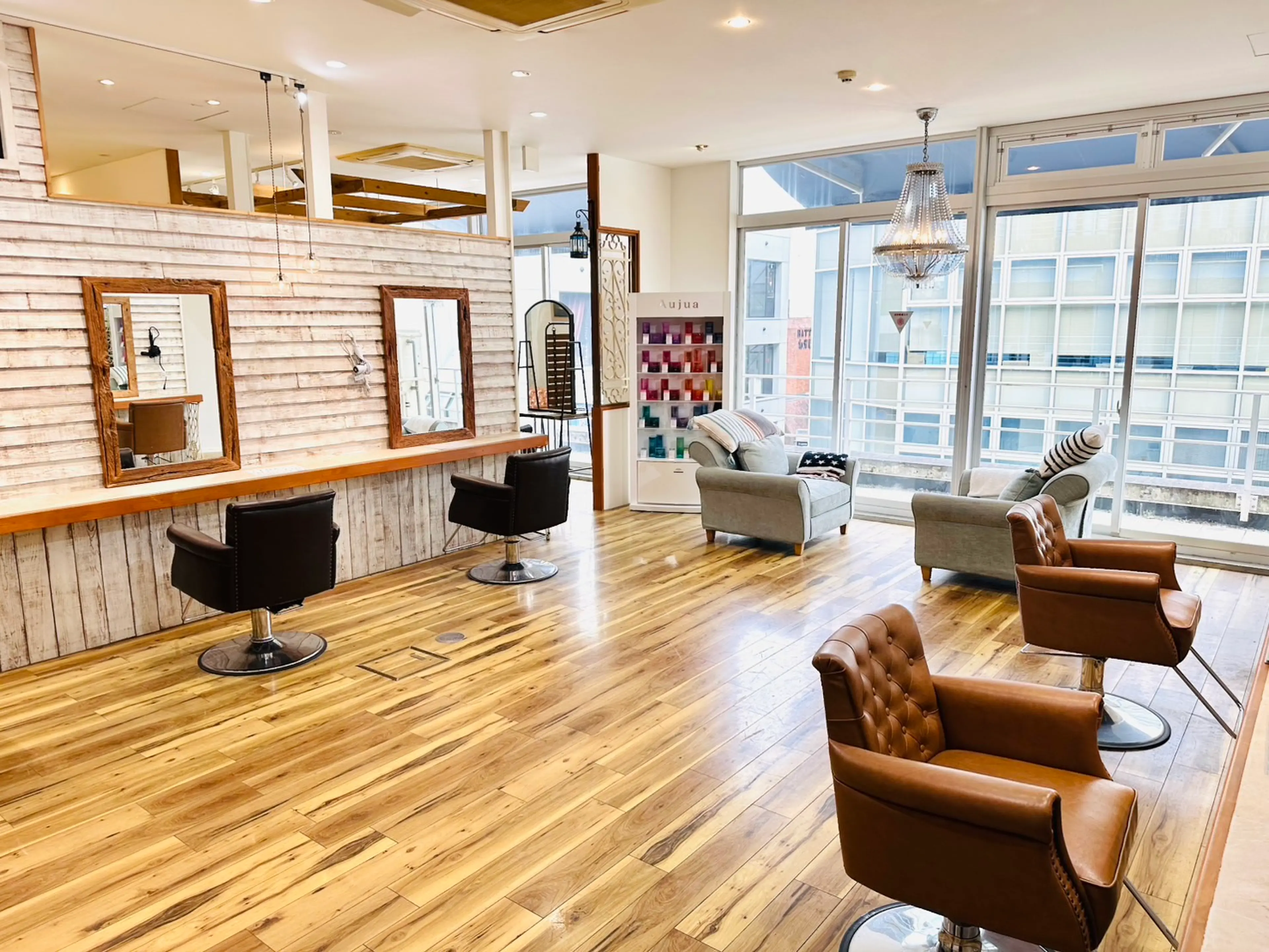 &.TIGRE KUMAMOTO 髪質改善/ケアカラー/トリートメントの内観・外観1