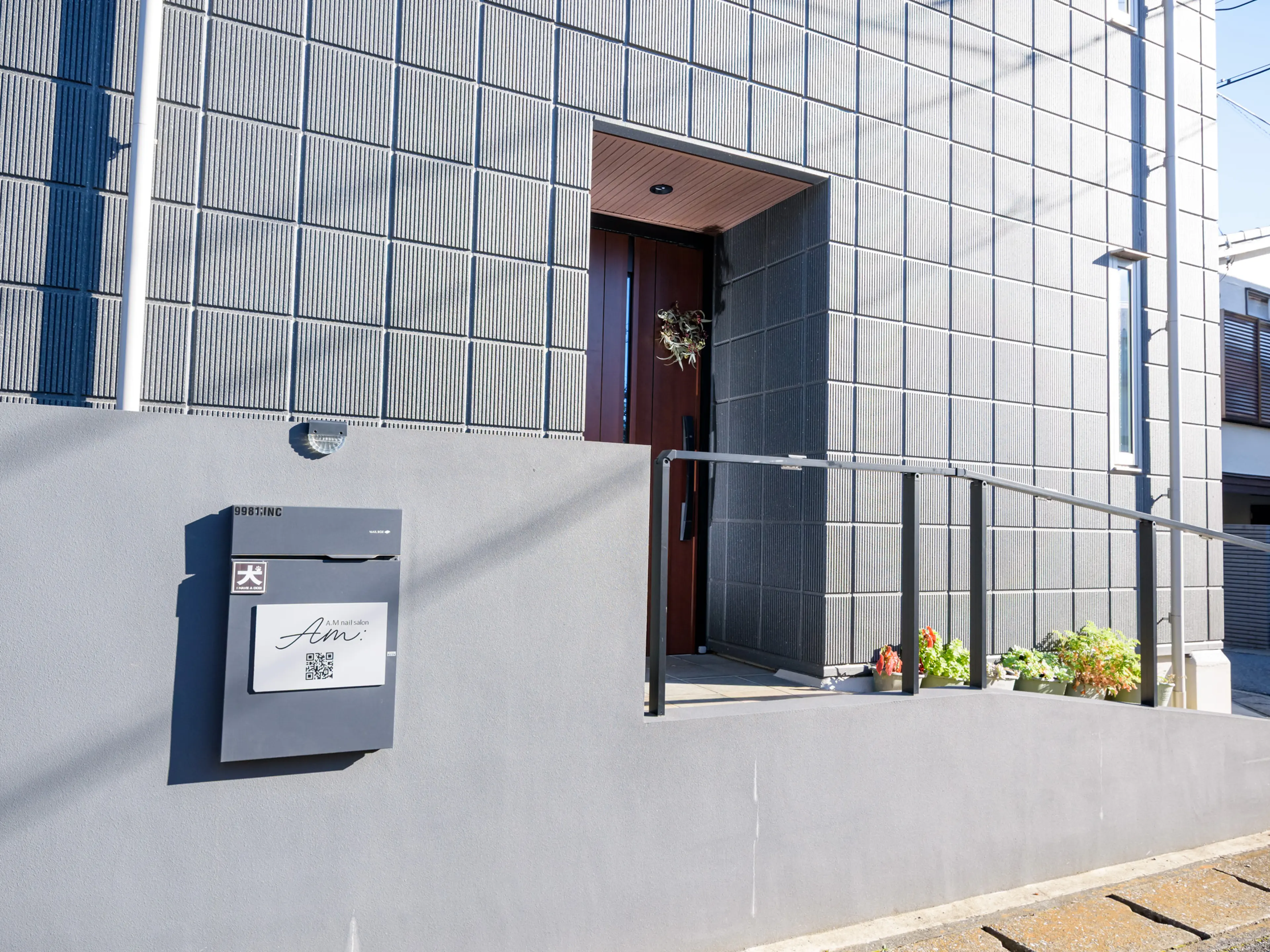 Am:nailの内観・外観2