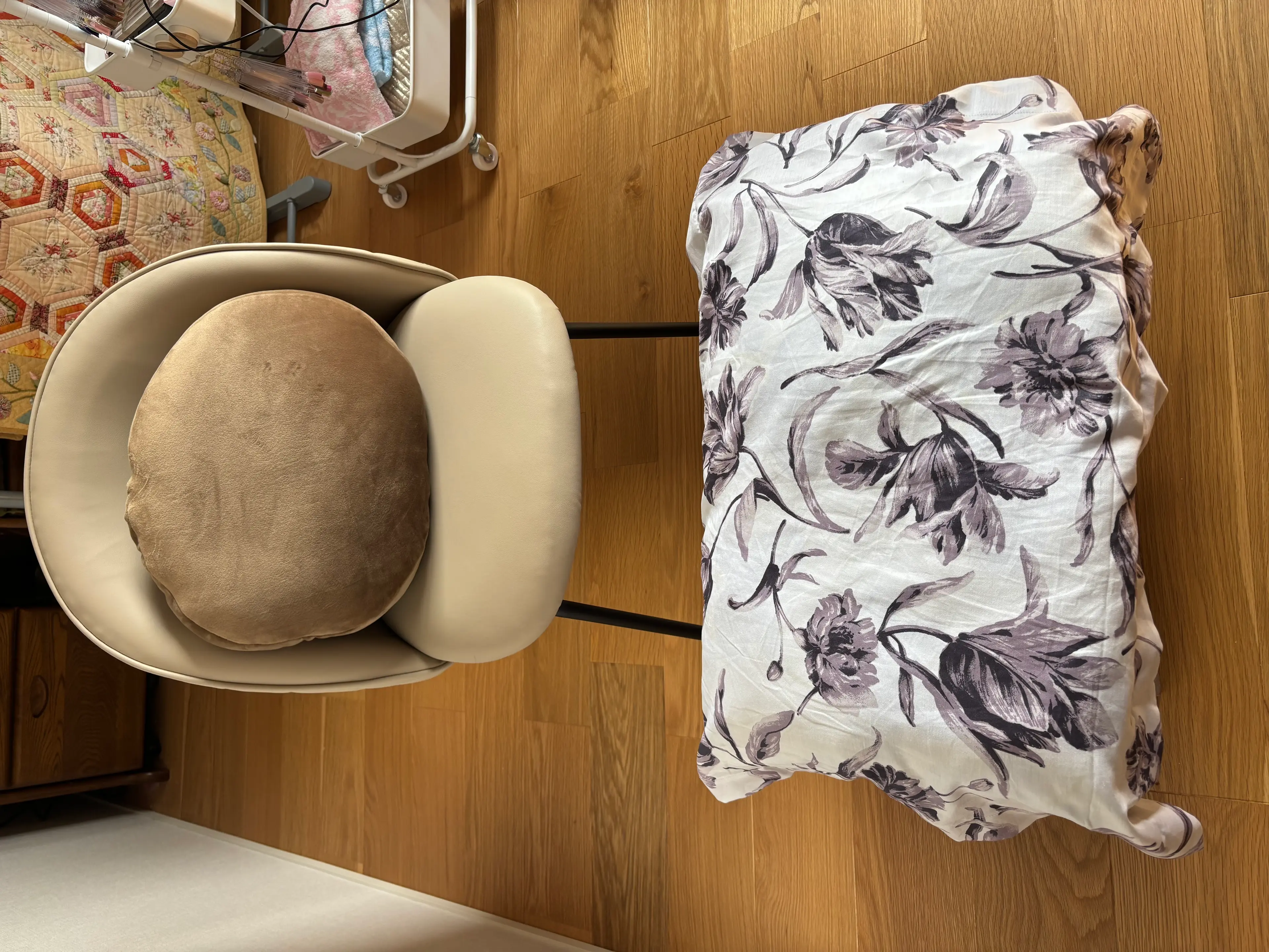 nail room roccaの内観・外観2