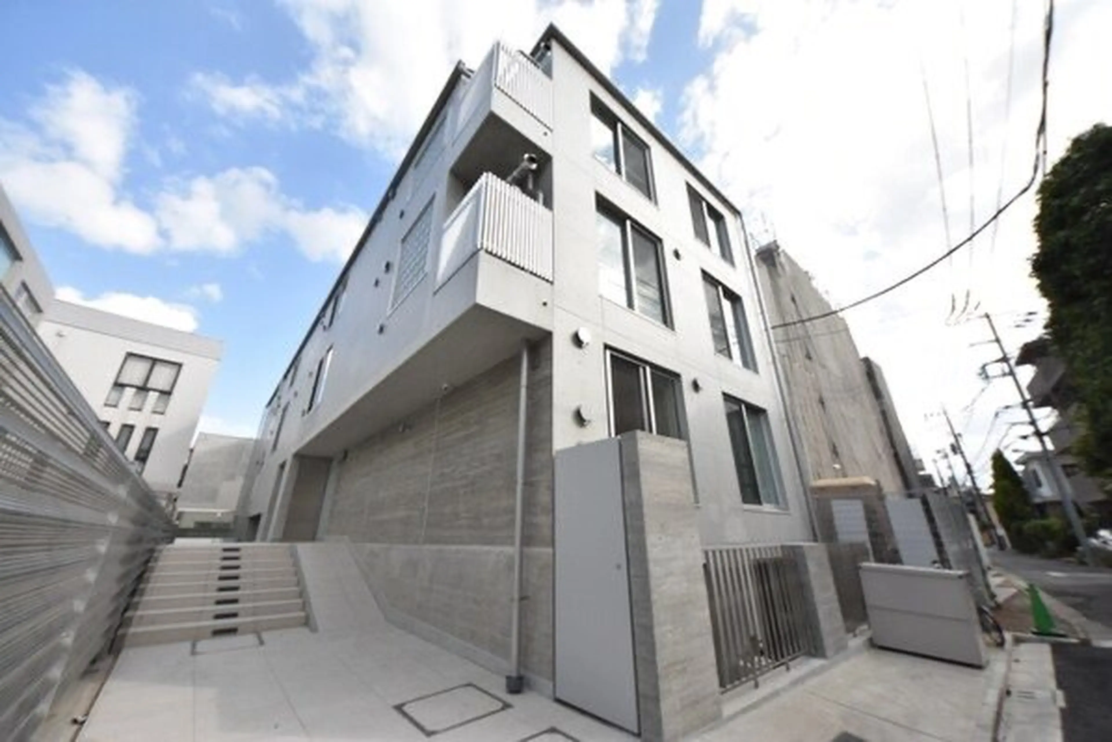 miéluの内観・外観1