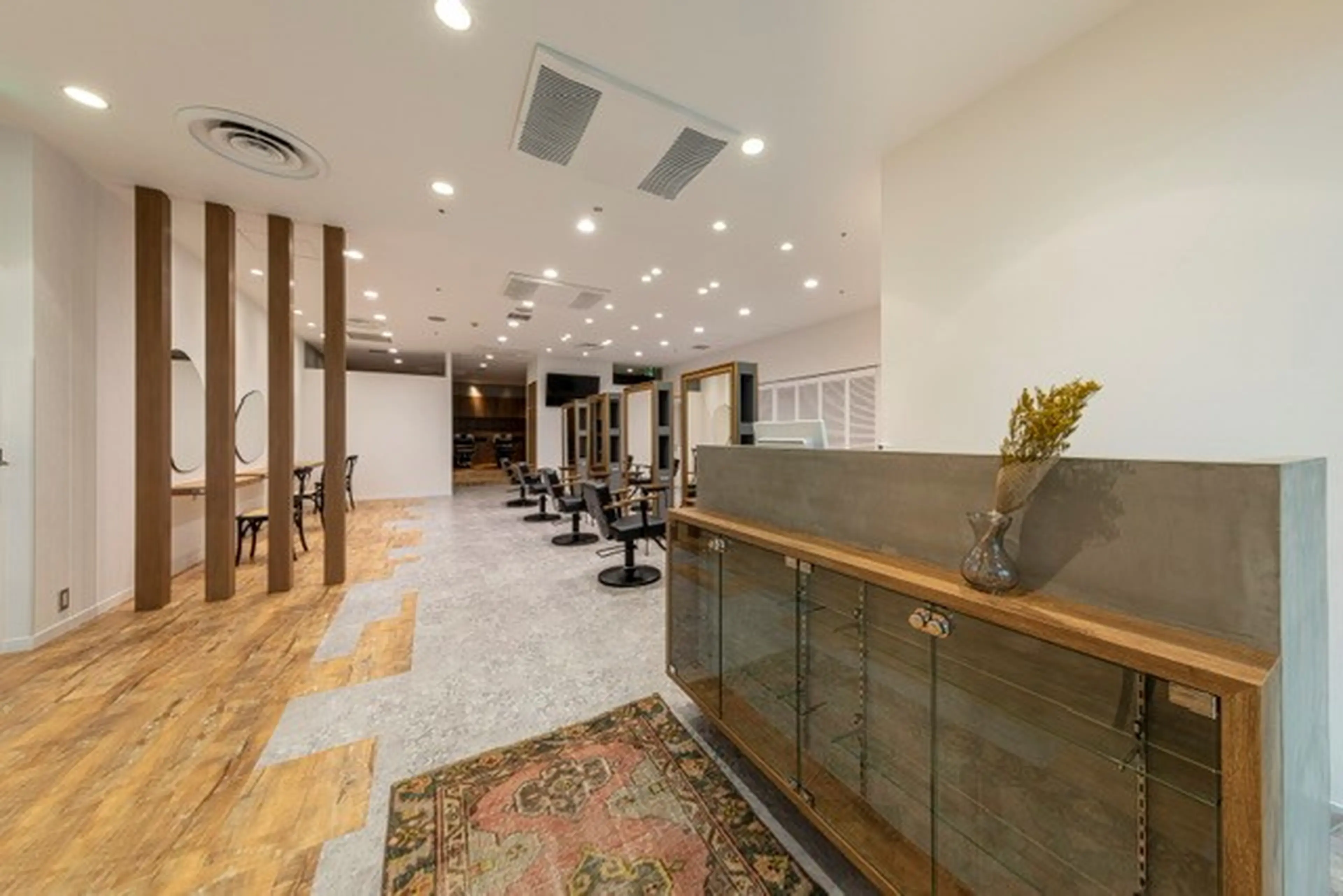 circus by kenjeの内観・外観3