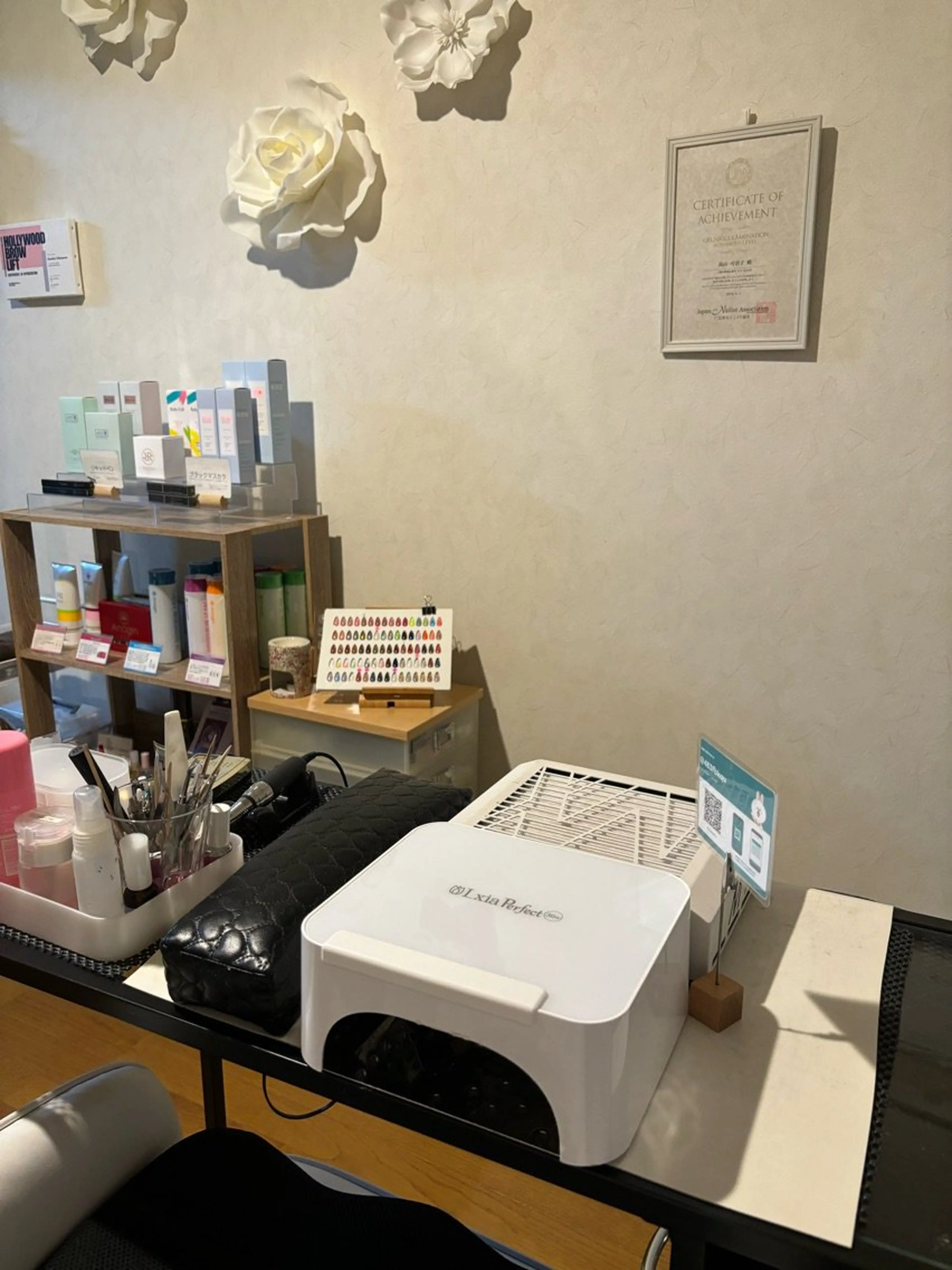 KANALの内観・外観1