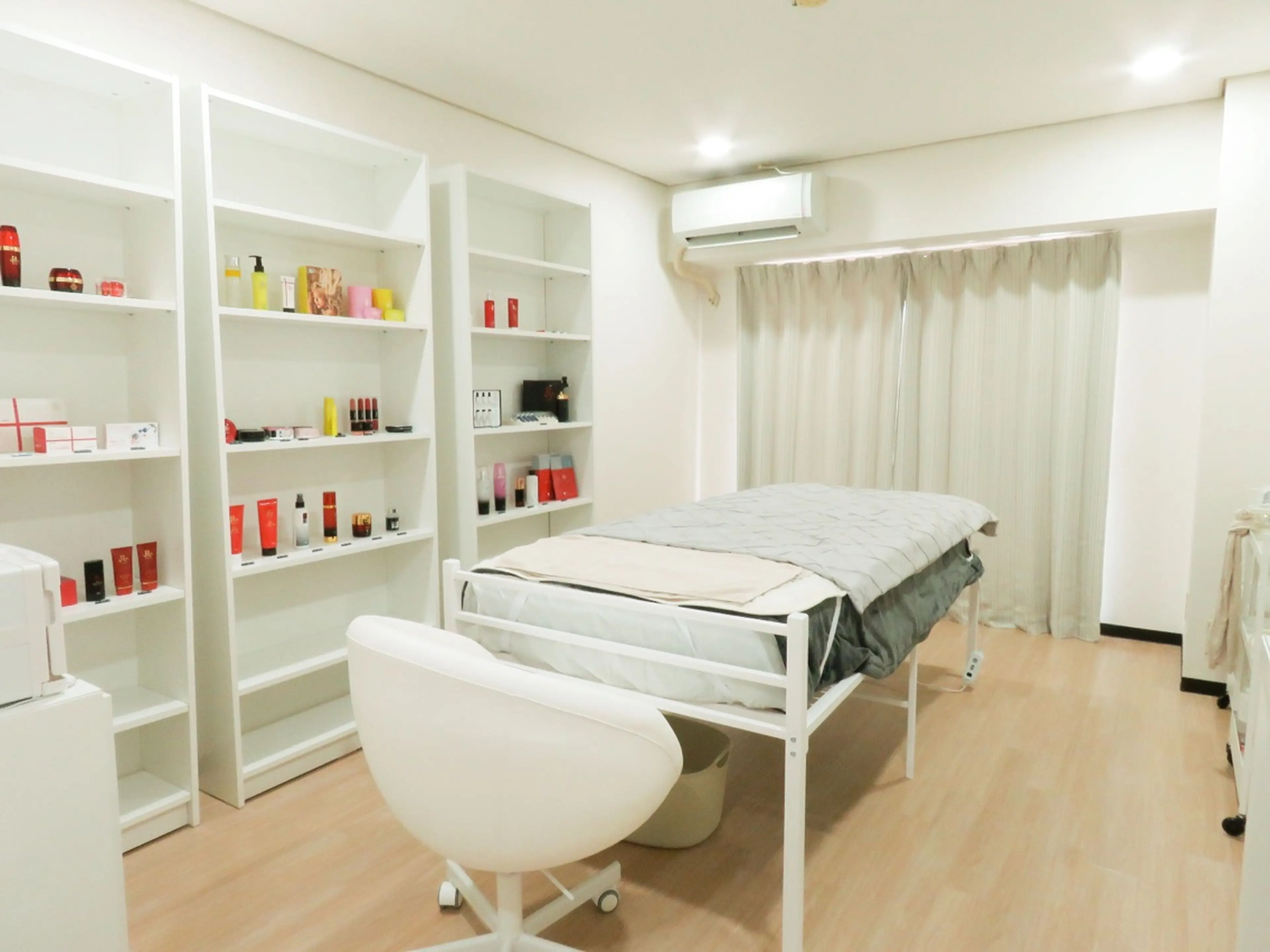 Amulette<ハーブピーリング/脱毛/眉毛>の内観・外観1