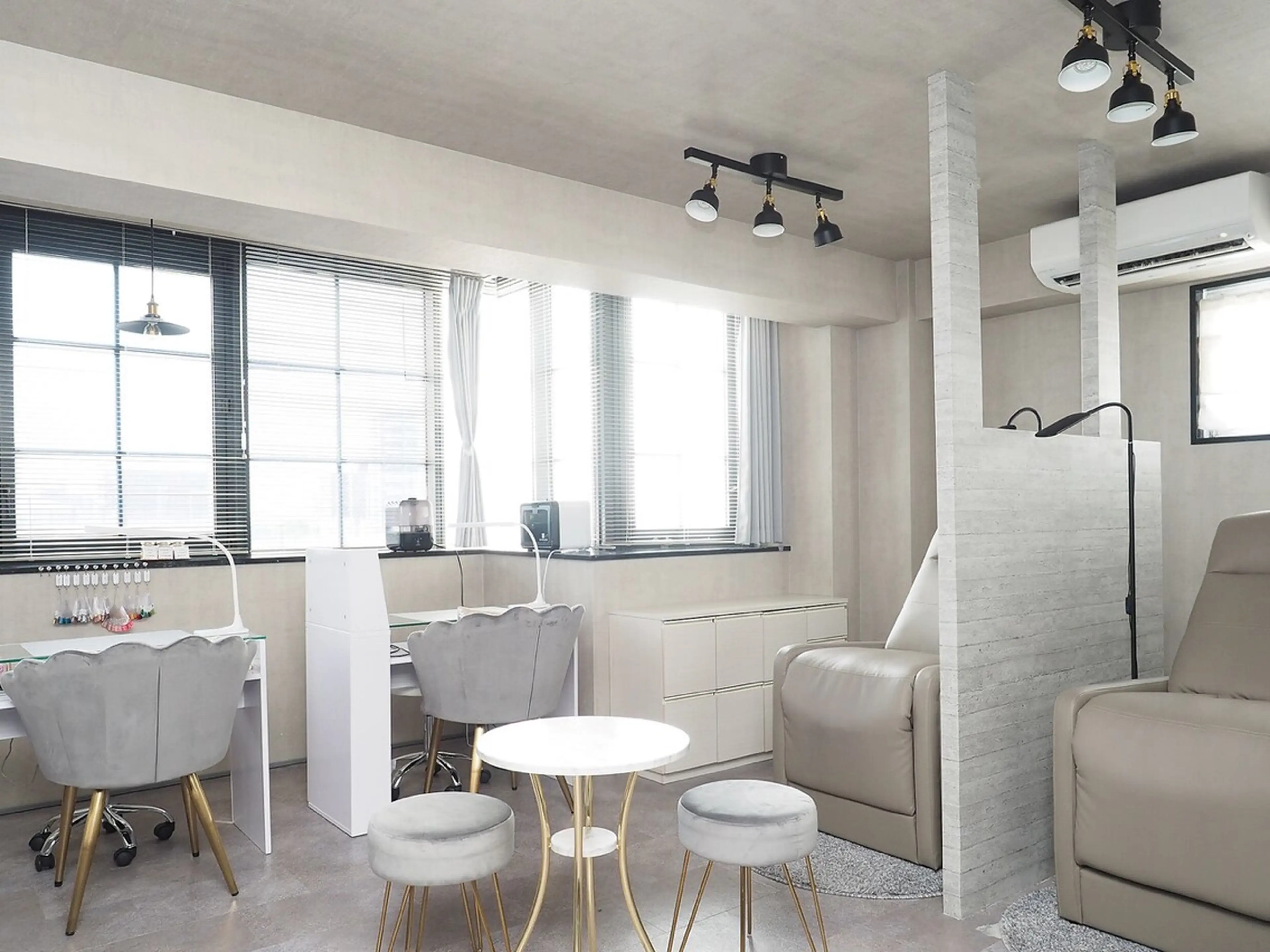 salone boscoの内観・外観1