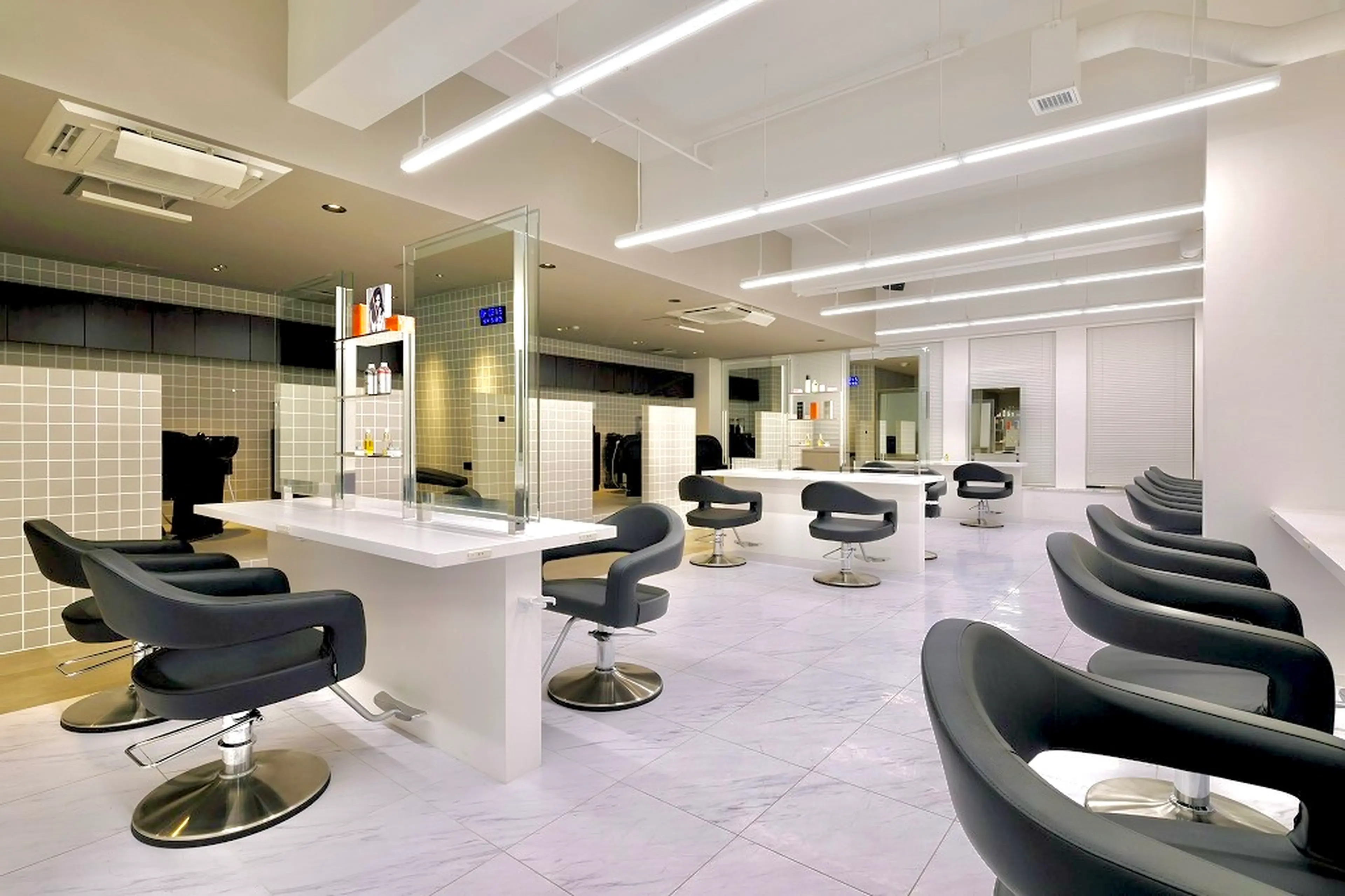 UNITEDの内観・外観3