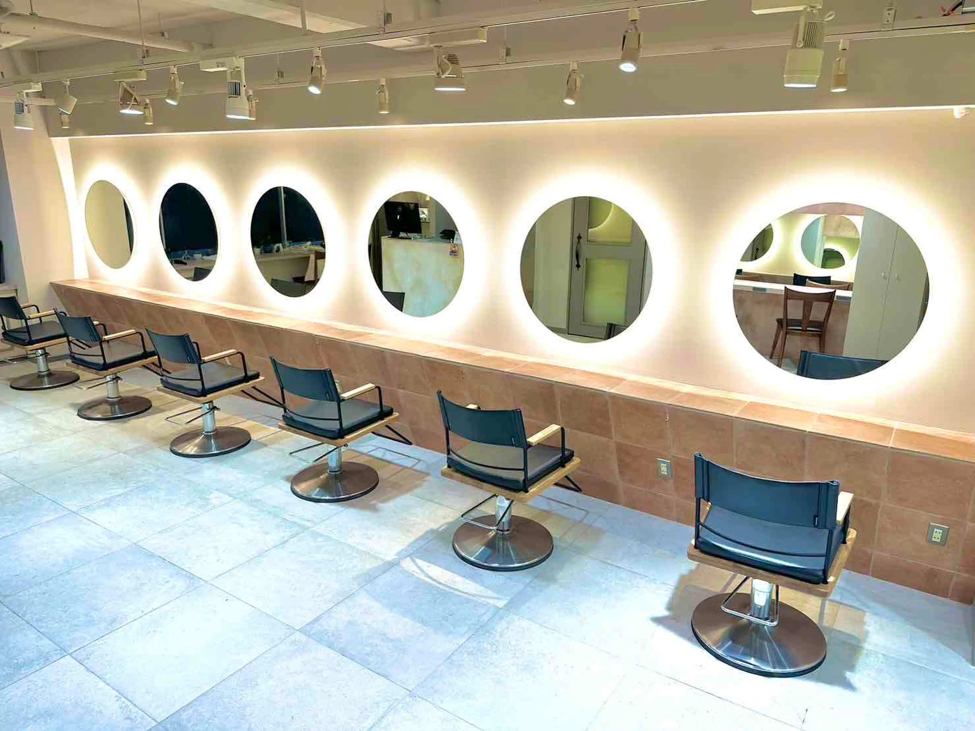 canvas by neo.の内観・外観2