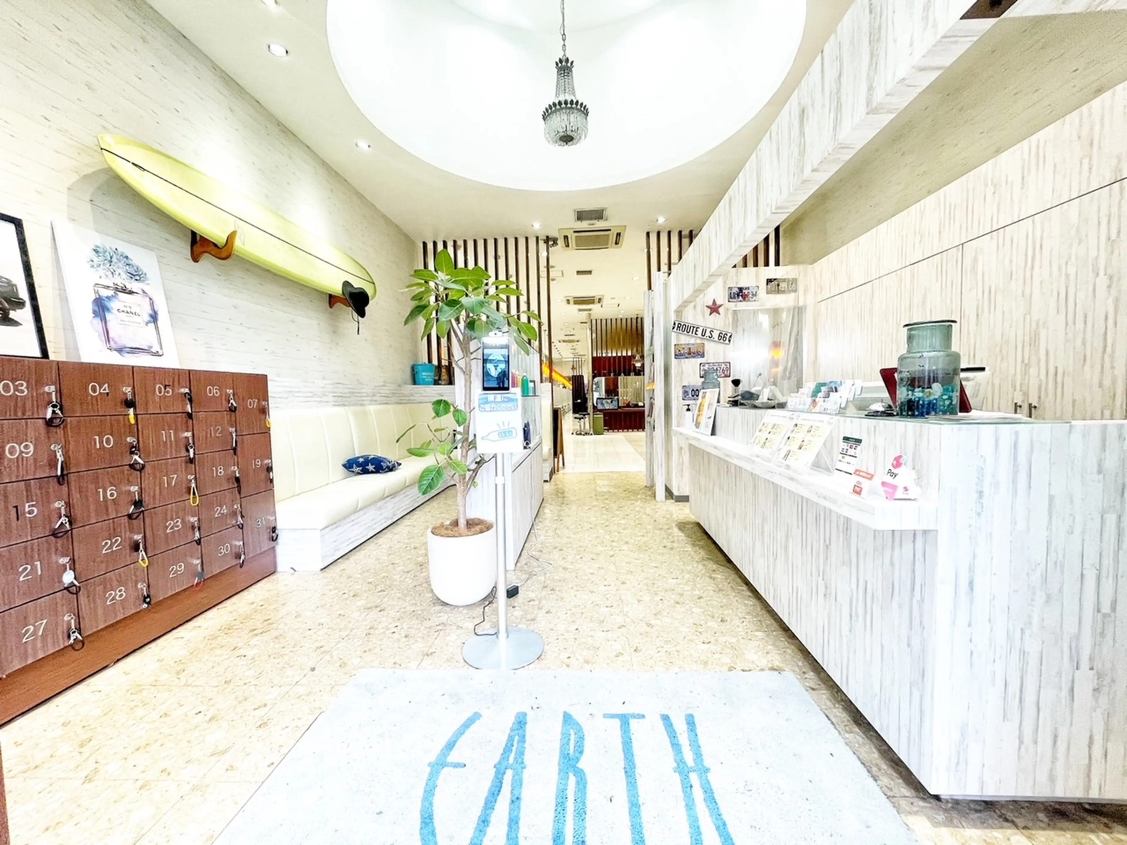 ヘアメークアース検見川浜店の内観・外観2