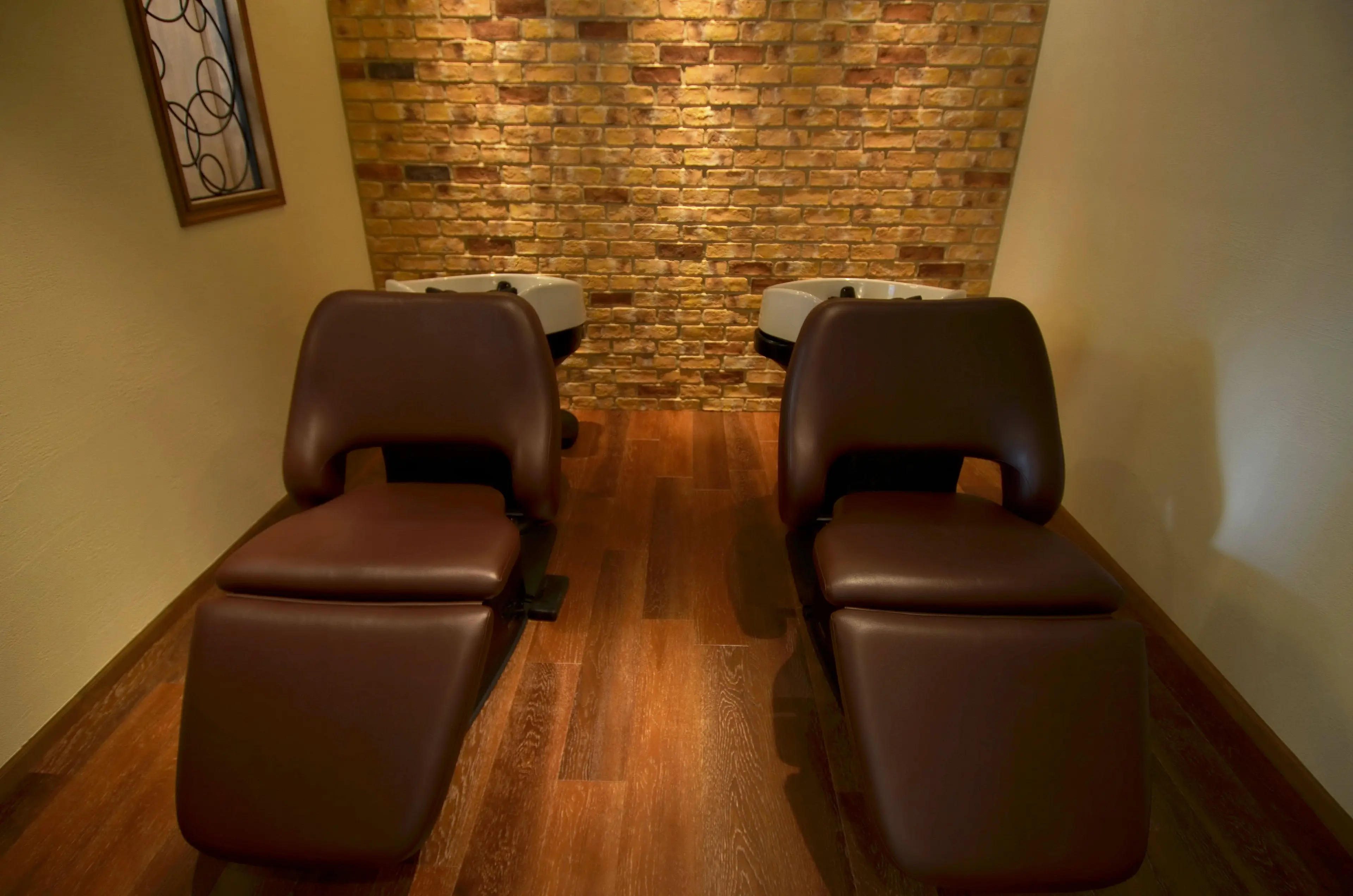 Color Salon BACKYARDの内観・外観3