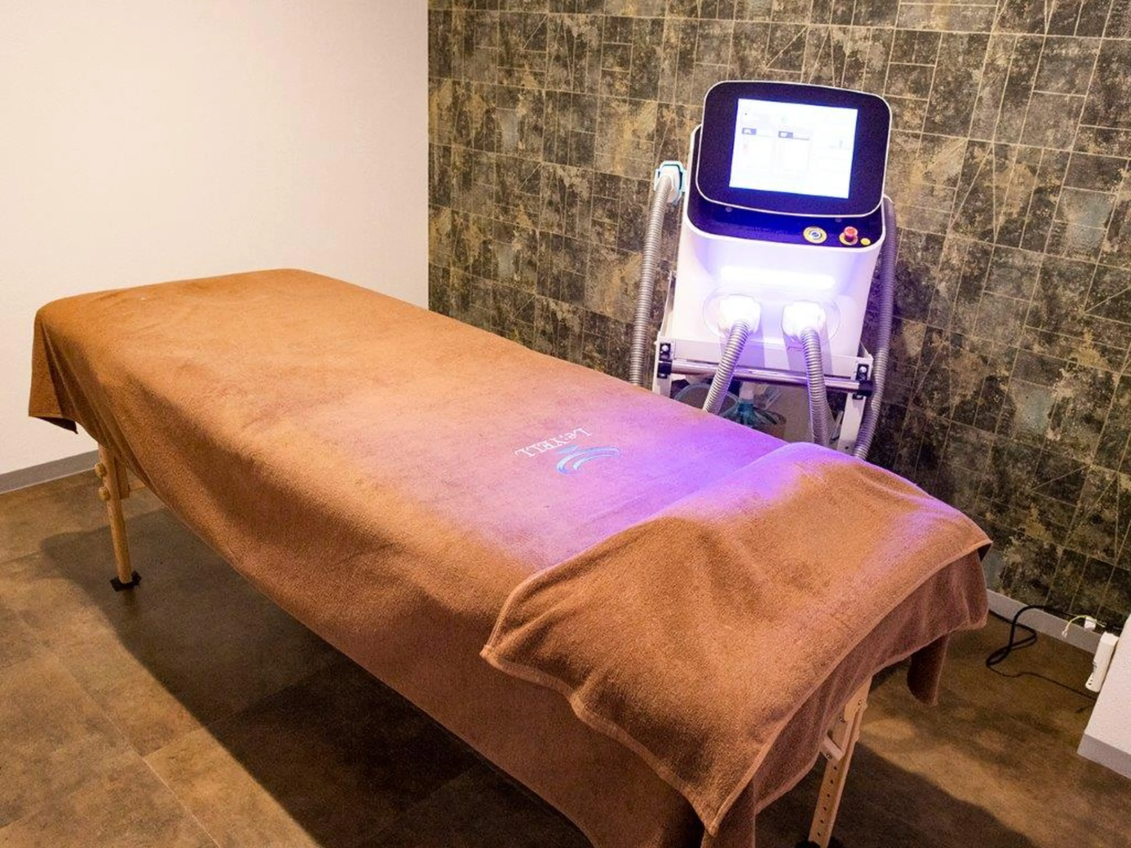 メンズ脱毛サロンLe:YELL(リエール)の内観・外観3