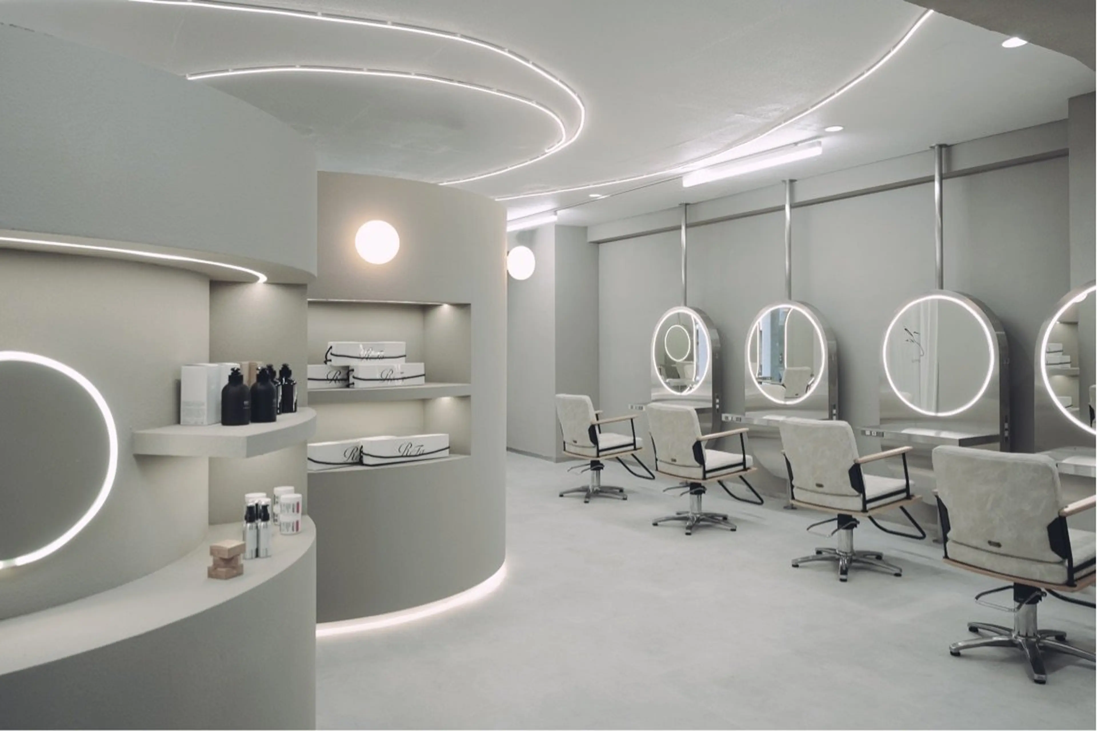 i.+ODORIの内観・外観1