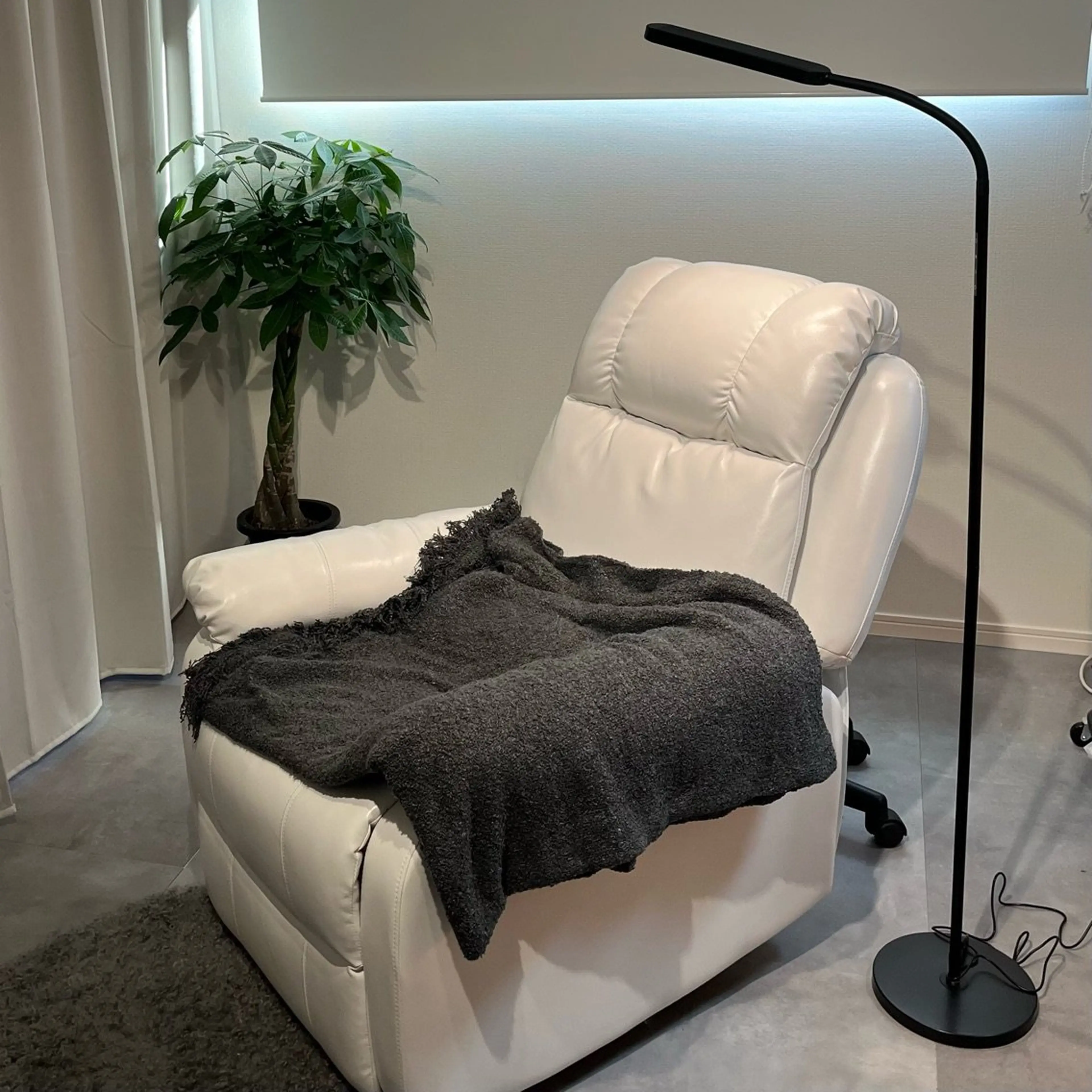 private salon il 【眉毛・脱毛】の内観・外観1