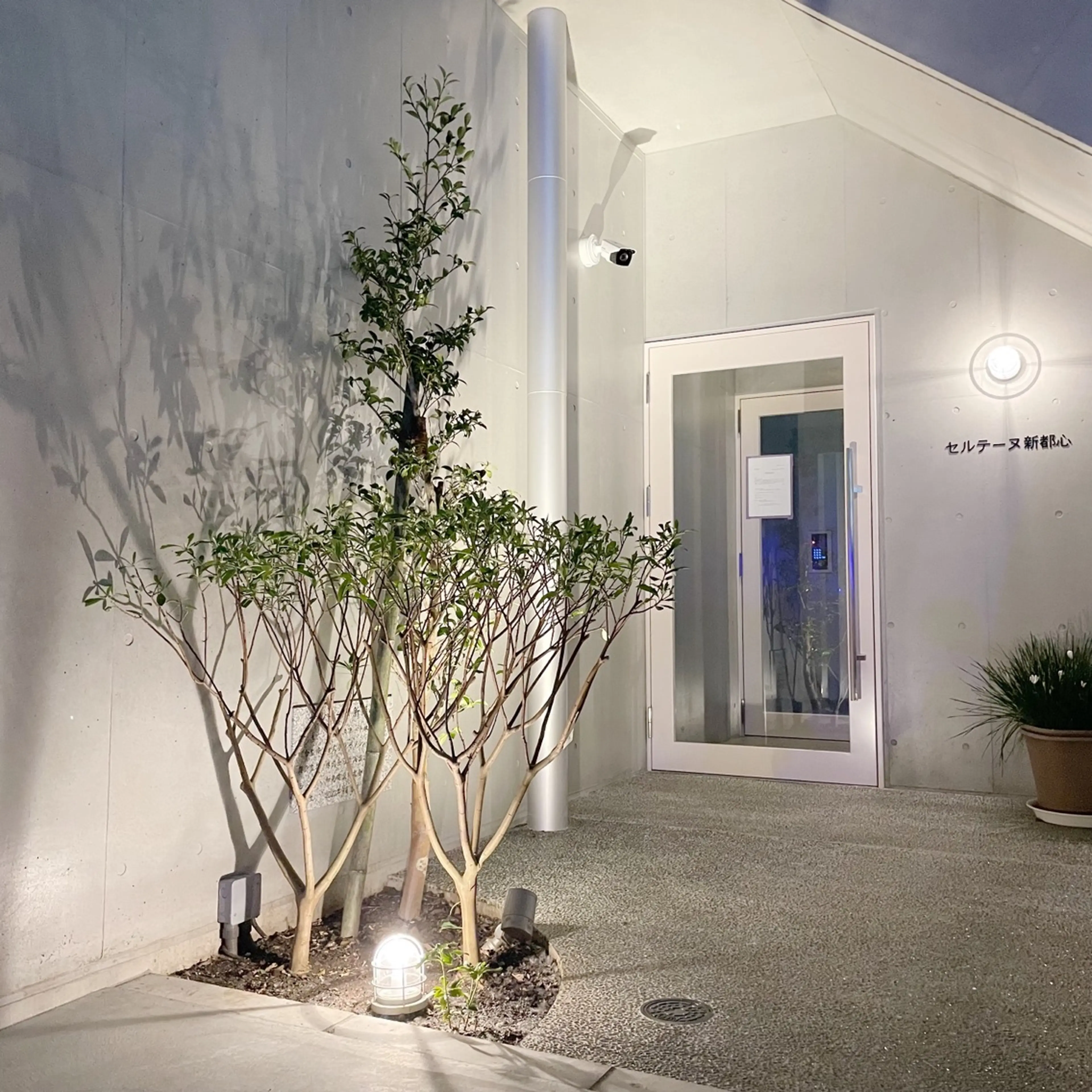 eye/brow/fashion JOLiの内観・外観1