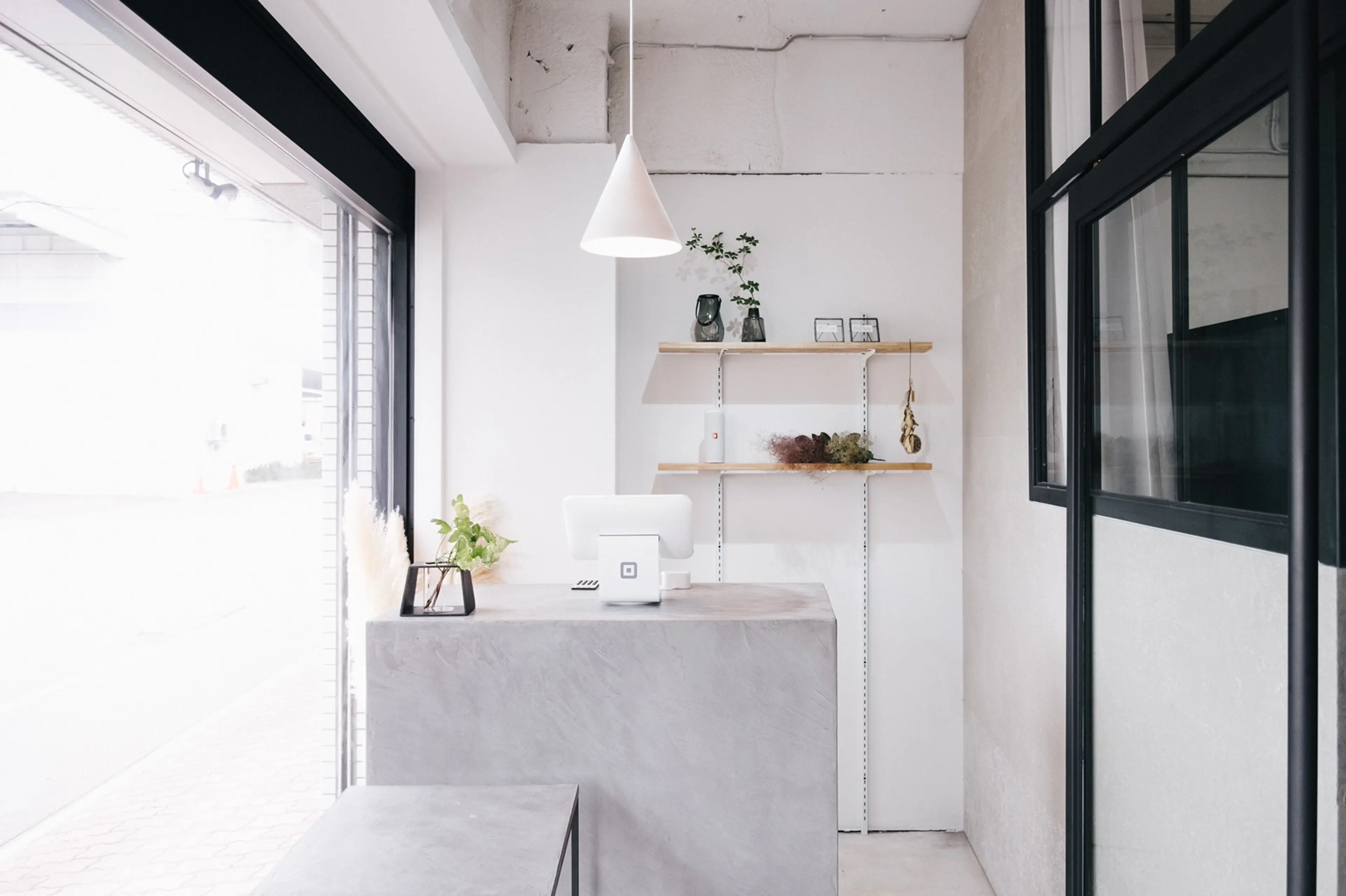 レディシェの内観・外観2