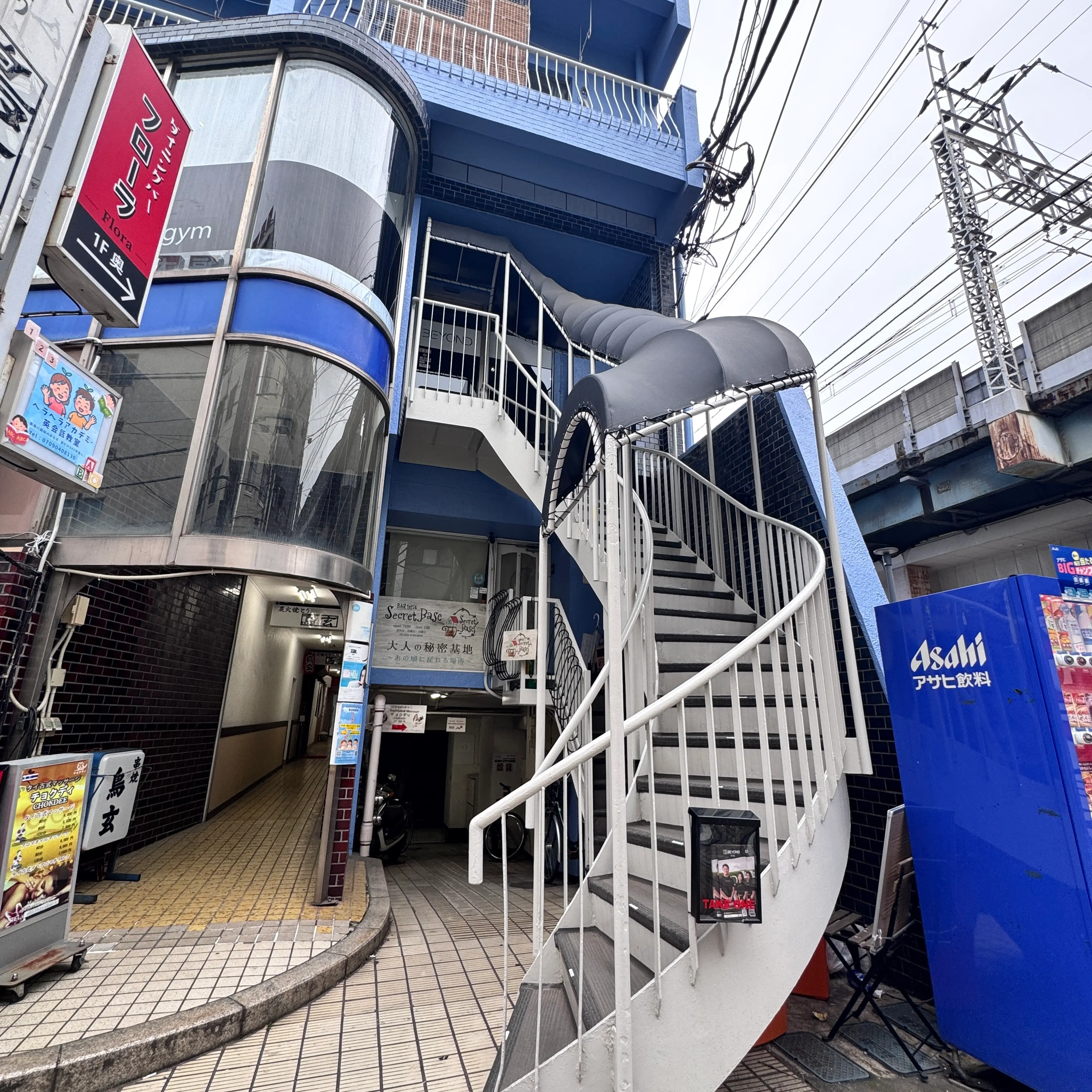 Rネイルサロン市川店の内観・外観1