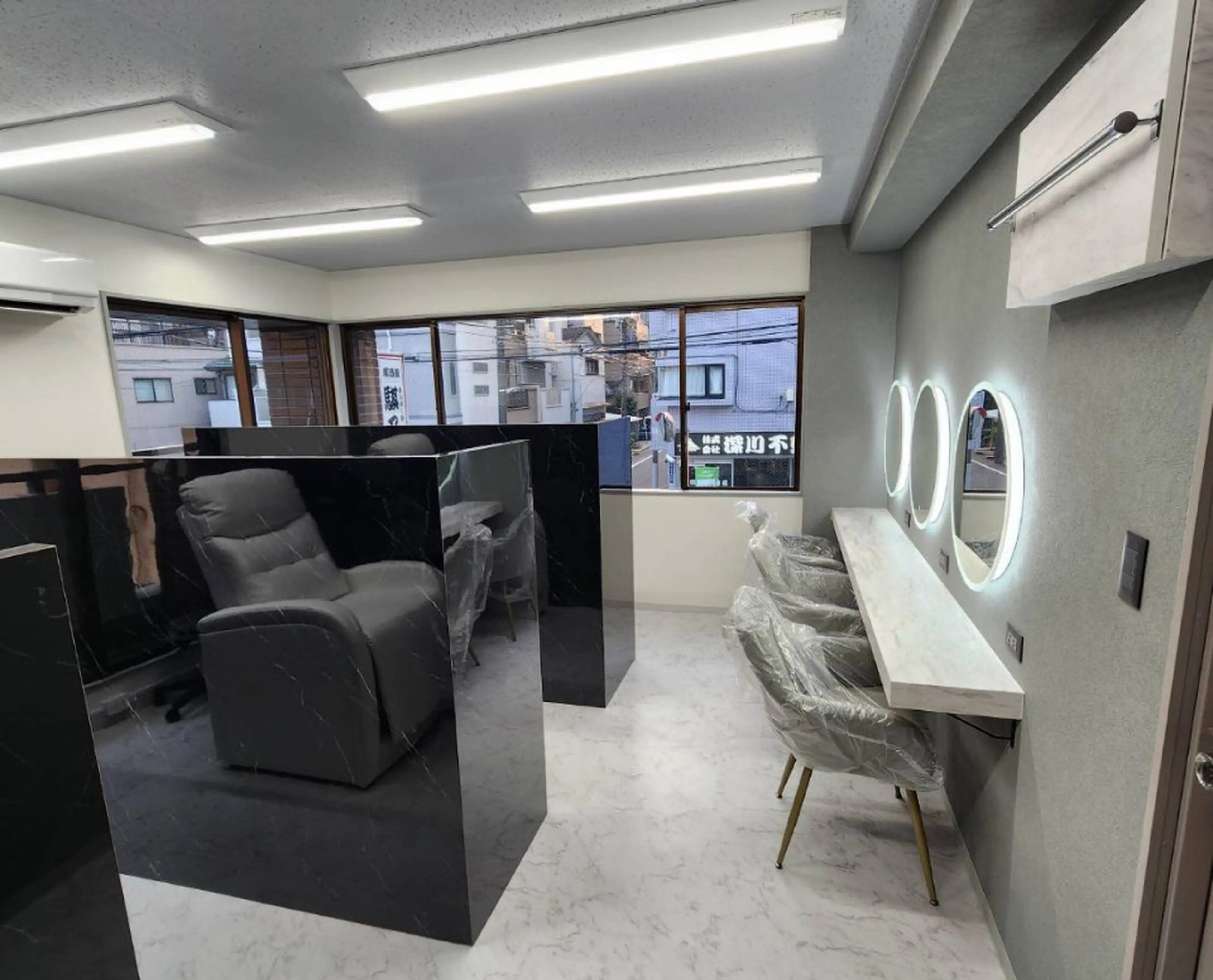 Amour菊川店の内観・外観1