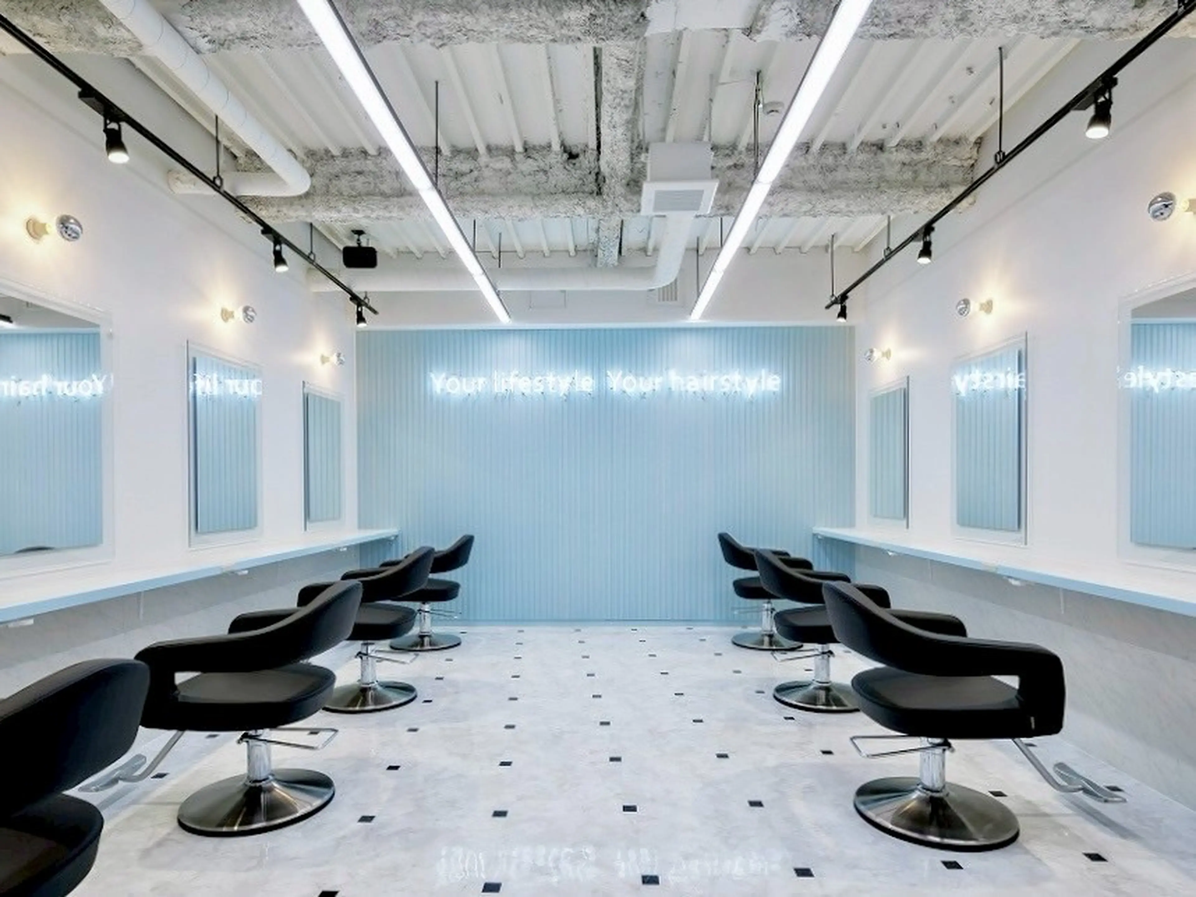 LANDの内観・外観2