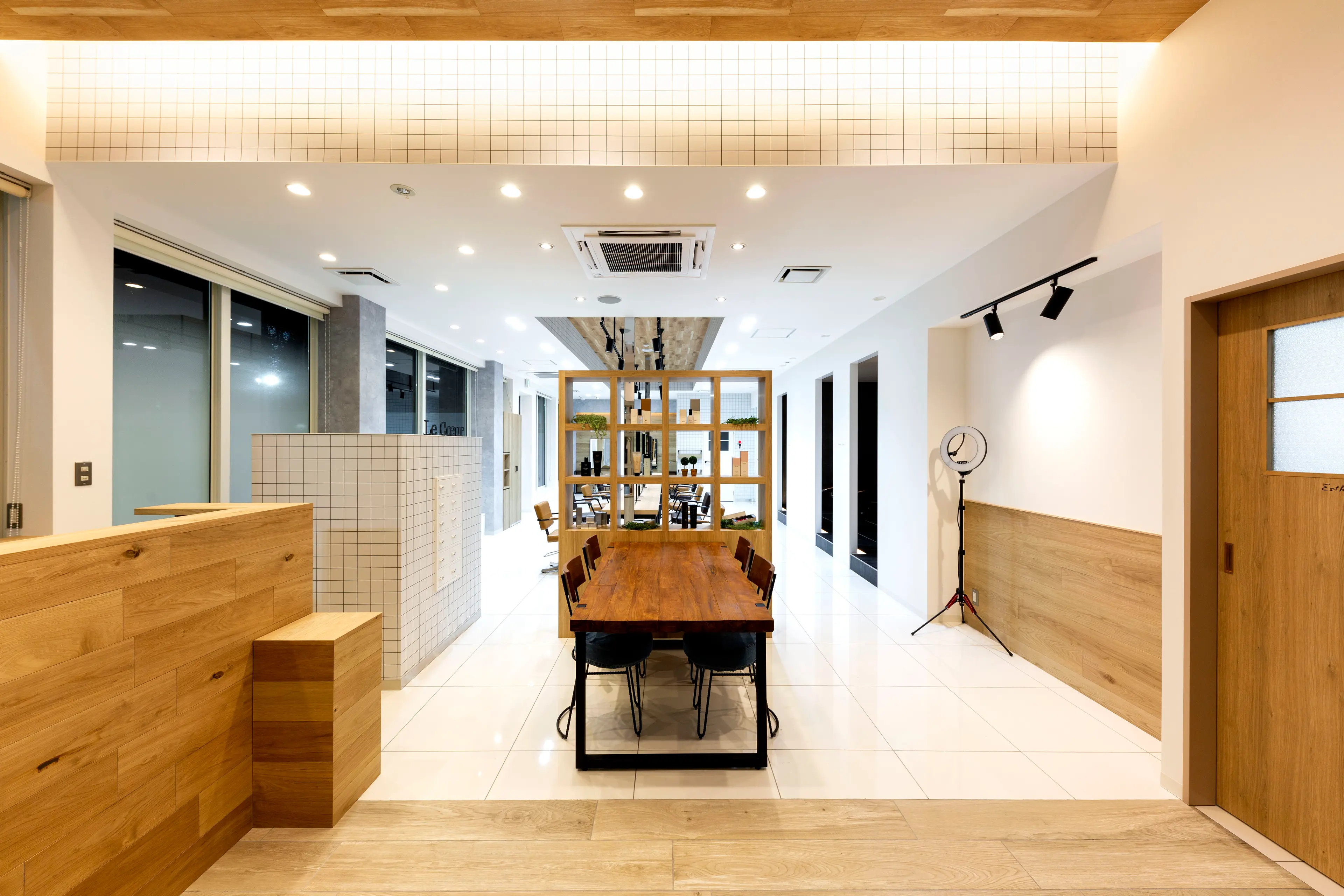 ルクールヘアー柏崎店の内観・外観3