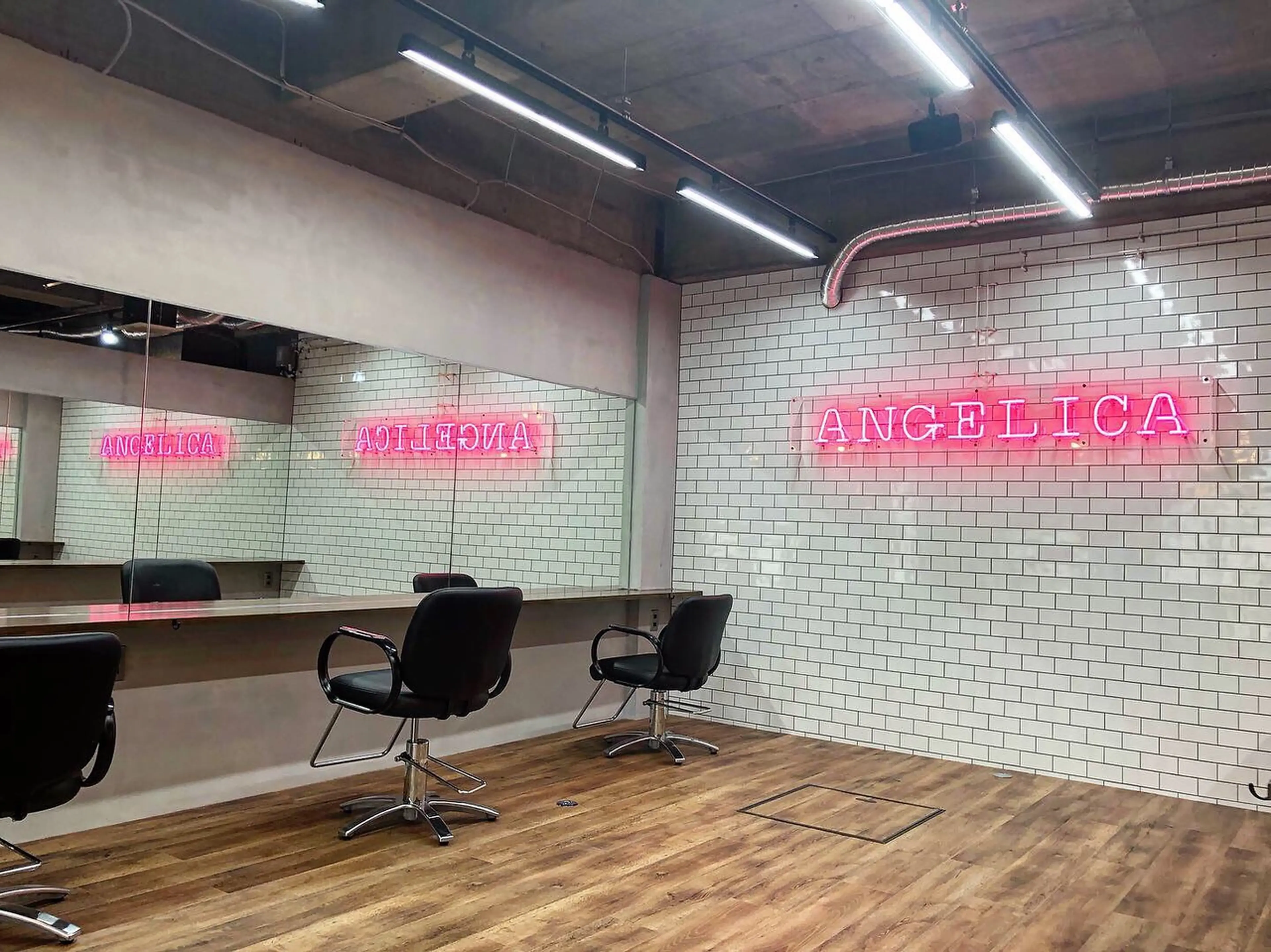 ANGELICA 天理店の内観・外観1